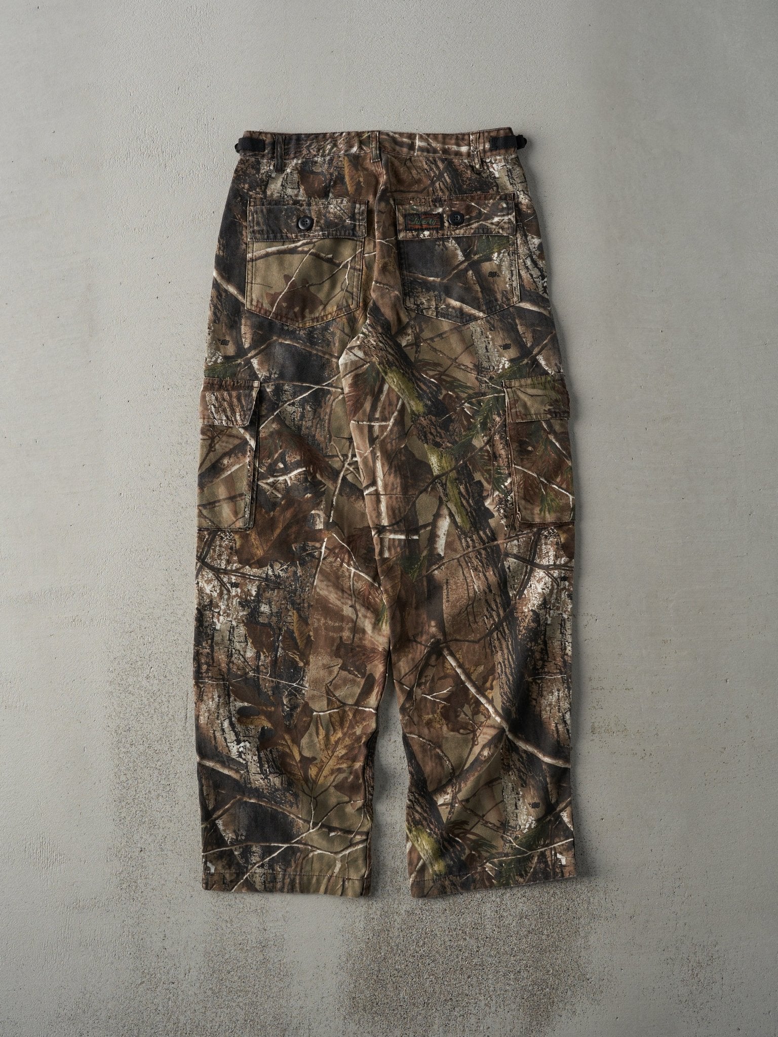 Vintage Y2K Brown Liberty Realtree Camo Pants (28x28.5) - Image 3
