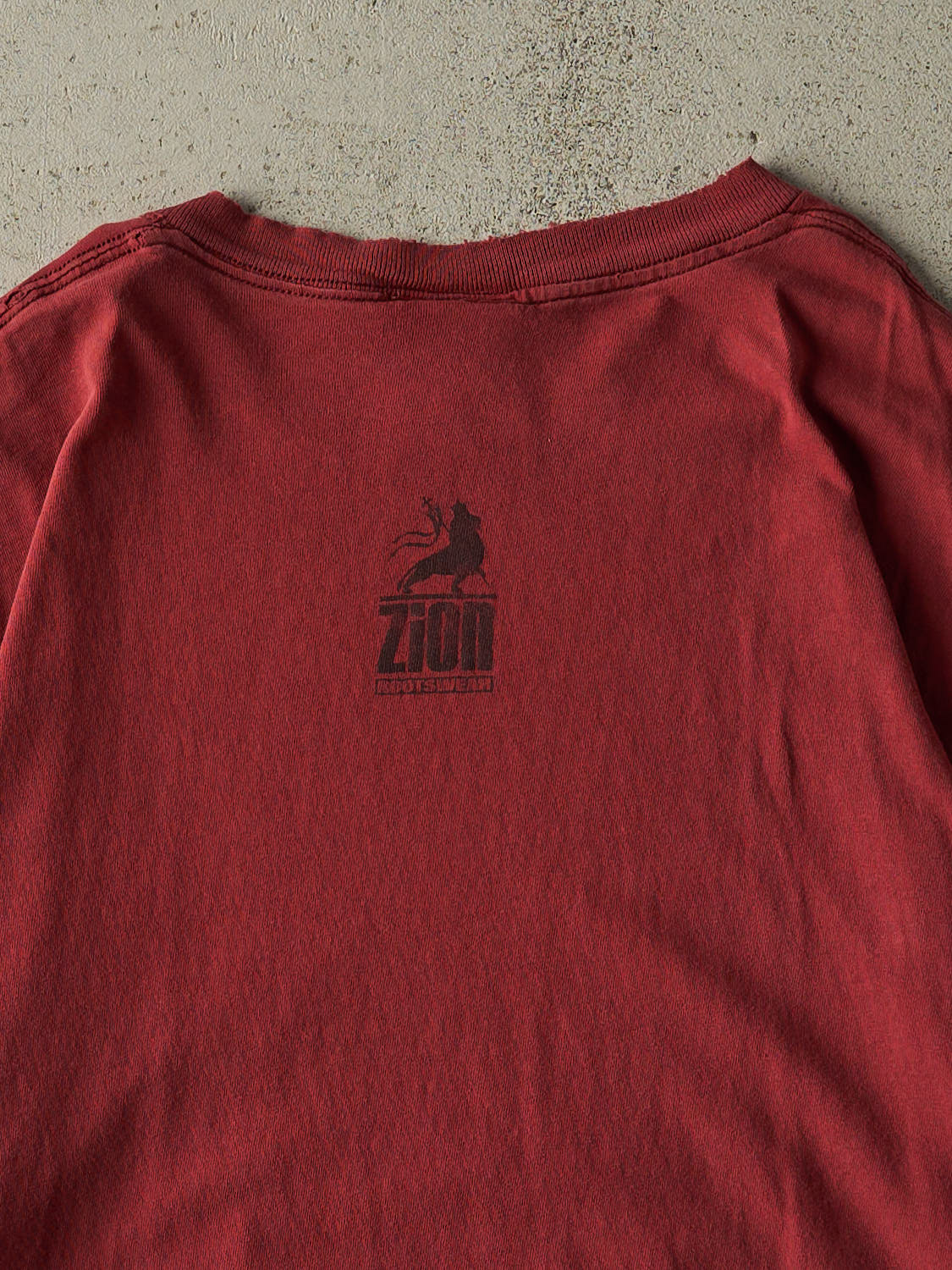 Vintage Y2K Burgundy Bob Marley Tee (XL) - Image 4