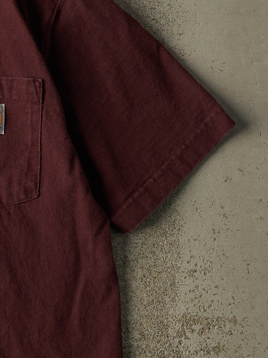 Vintage Y2K Burgundy Carhartt Pocket Tee (M/L) - Image 4