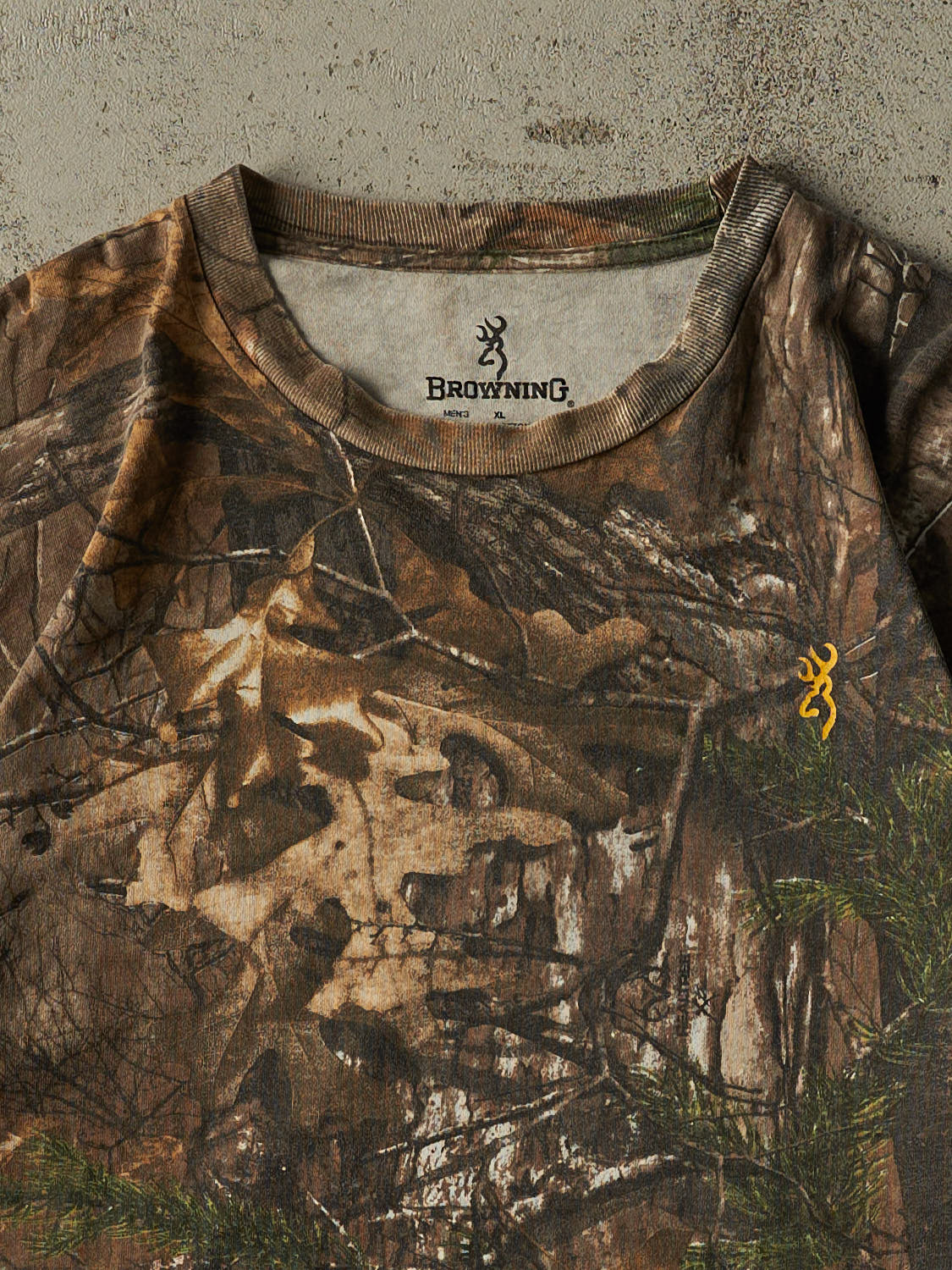 Vintage Y2K Camo Browning x Realtree Tee (L) - Image 2