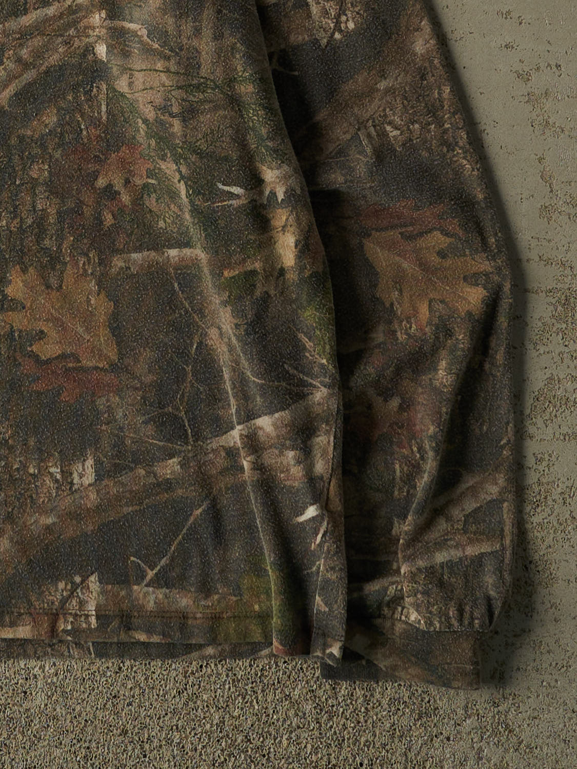 Vintage Y2K Camo Long Sleeve (M/L) - Image 4