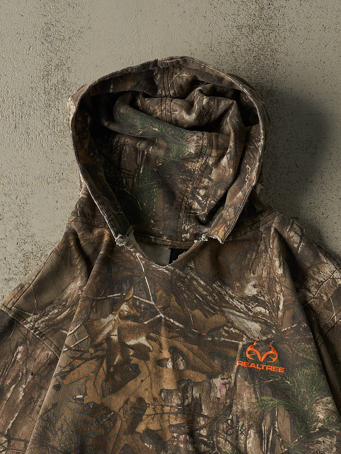 Vintage Y2K Camo Realtree Logo Hoodie (M) - Image 2