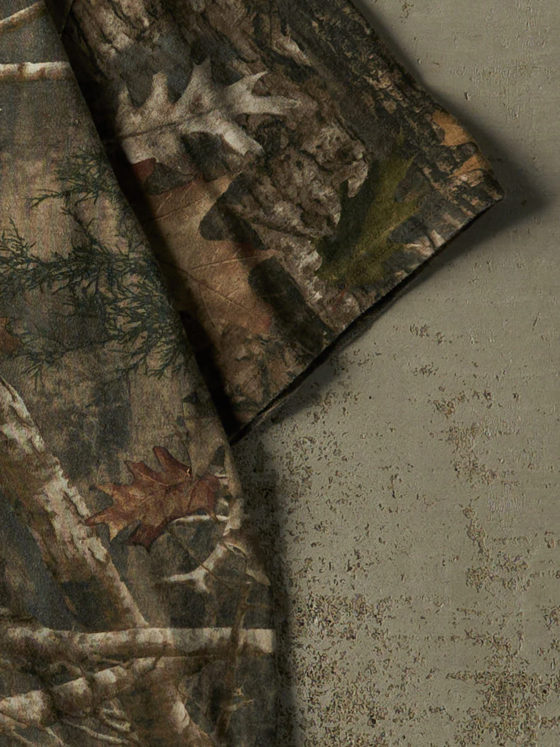Vintage Y2K Camo Redhead Tee (XL) - Image 4