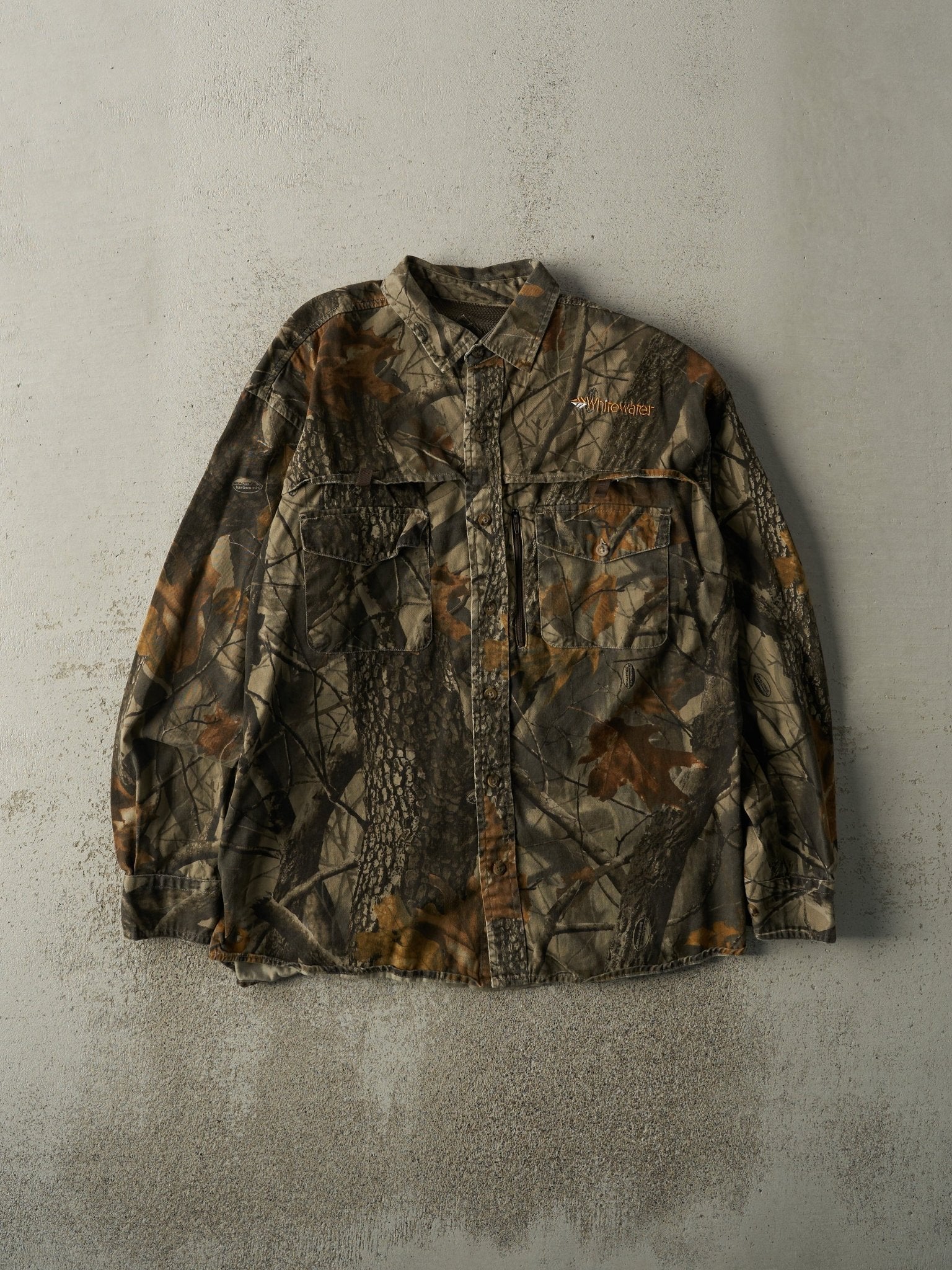 Vintage Y2K Camo White Water x Realtree Button Up Long Sleeve (XL)