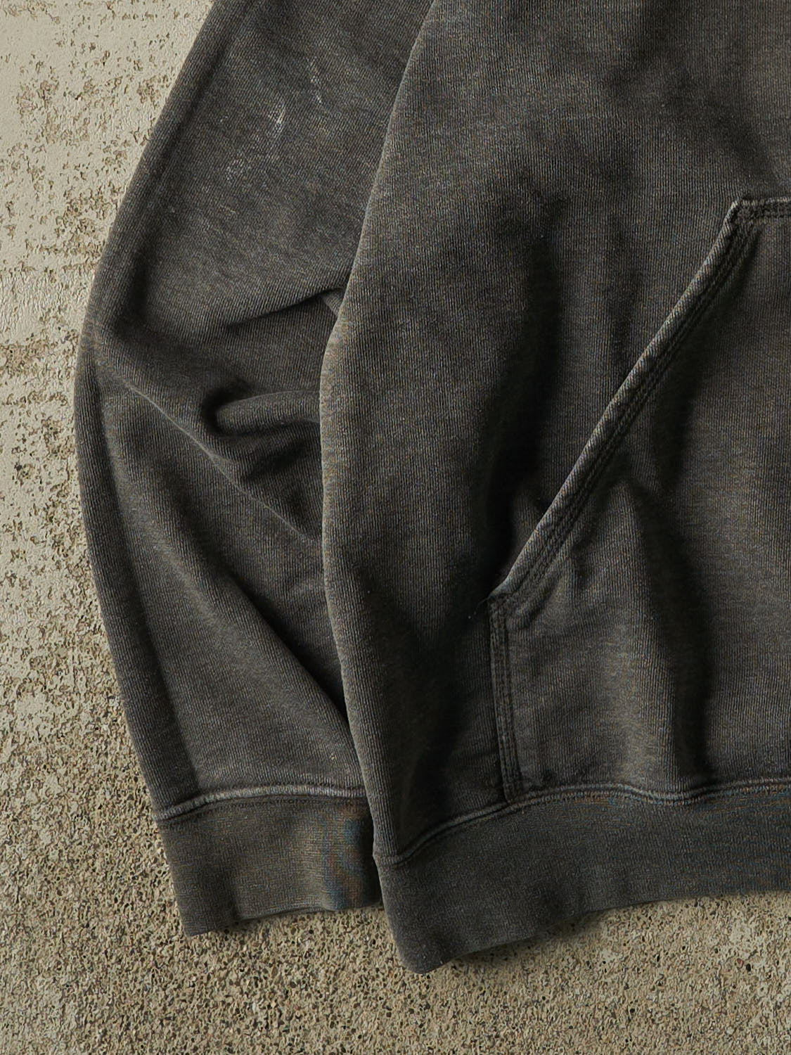 Vintage Y2K Charcoal Grey Carhartt Hoodie (XL) - Image 4