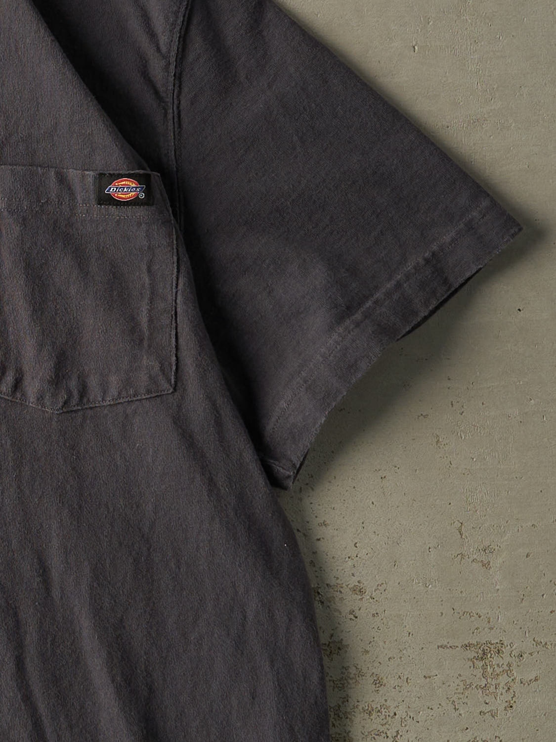 Vintage Y2K Charcoal Grey Dickies Pocket Tee (XL/XXL) - Image 3