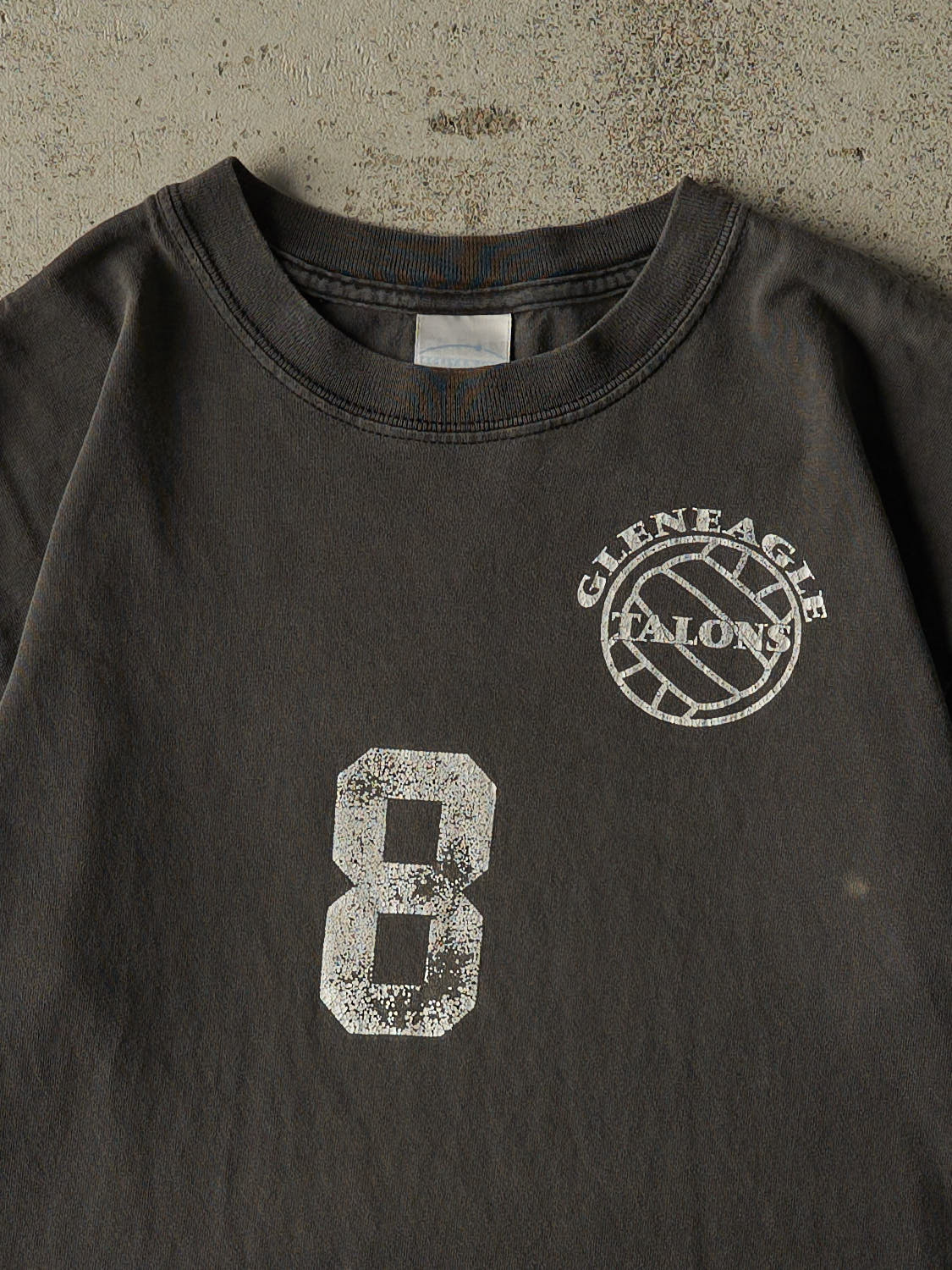 Vintage Y2K Charcoal Grey Glen Eagle Talons Tee (S/M) - Image 3