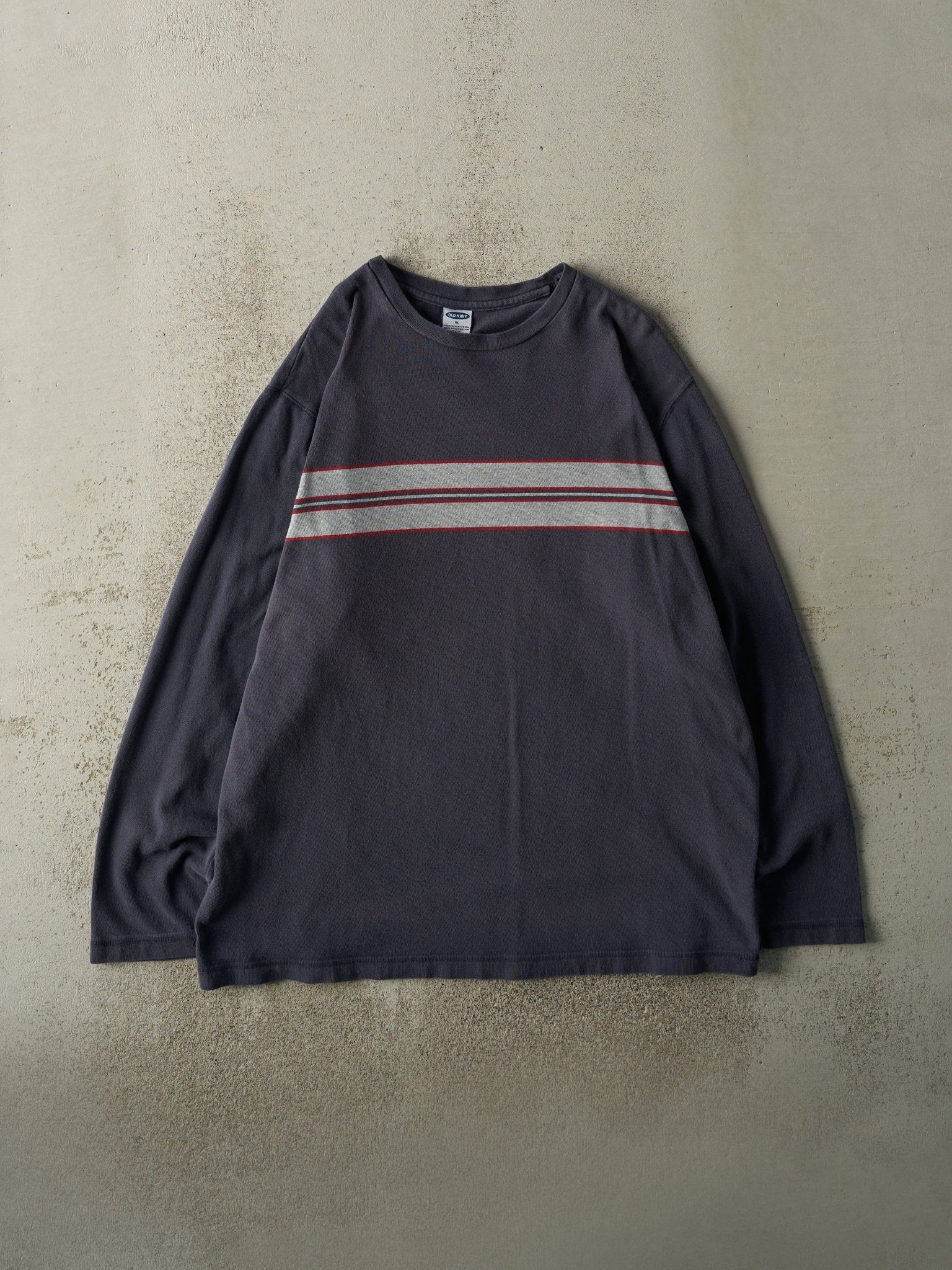 Vintage Y2K Charcoal Grey & Red Long Sleeve (L)