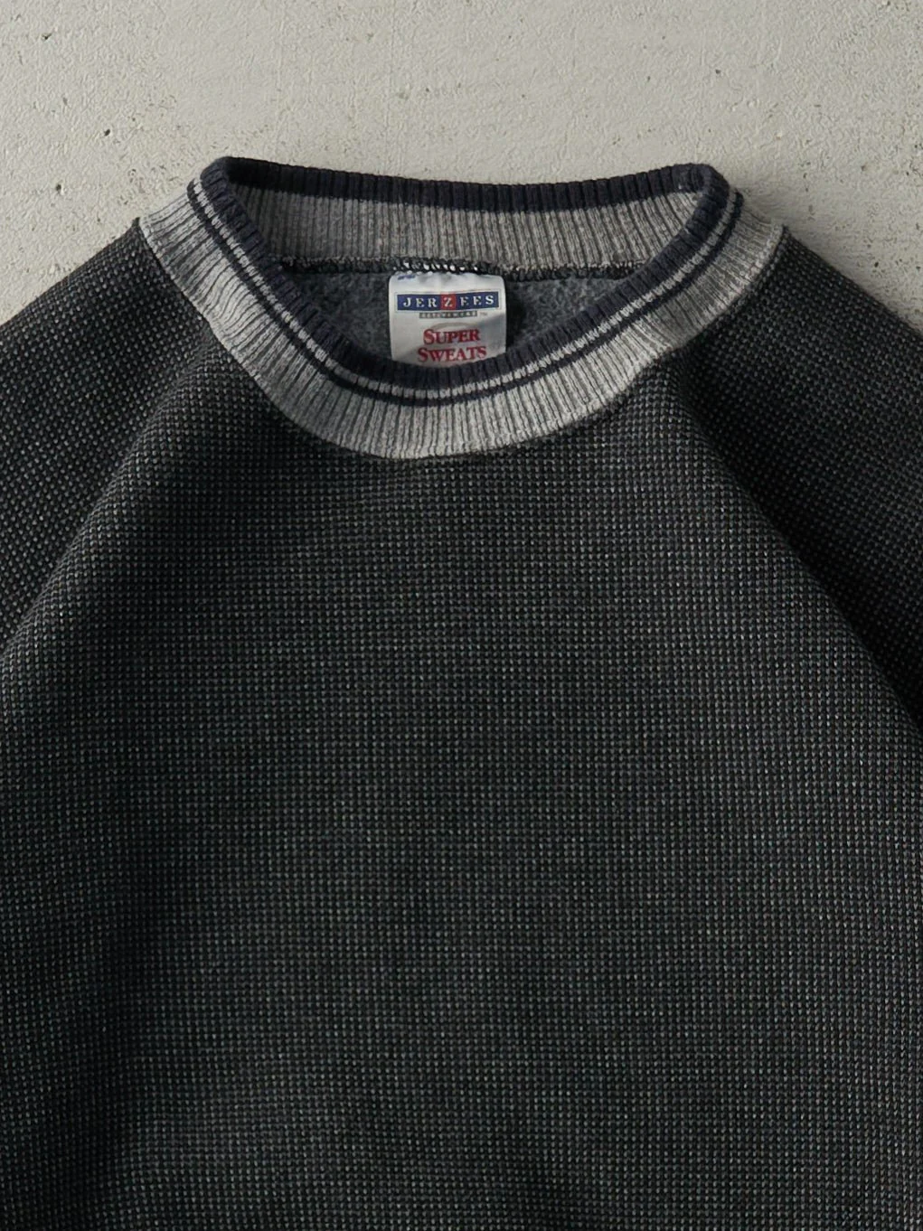 Vintage Y2K Dark Grey Knit Sweater (M/L) - Image 2
