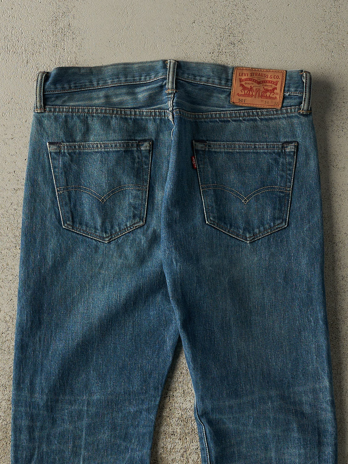 Vintage Y2K Dark Wash Levi's 501 Jeans (34x30) - Image 5