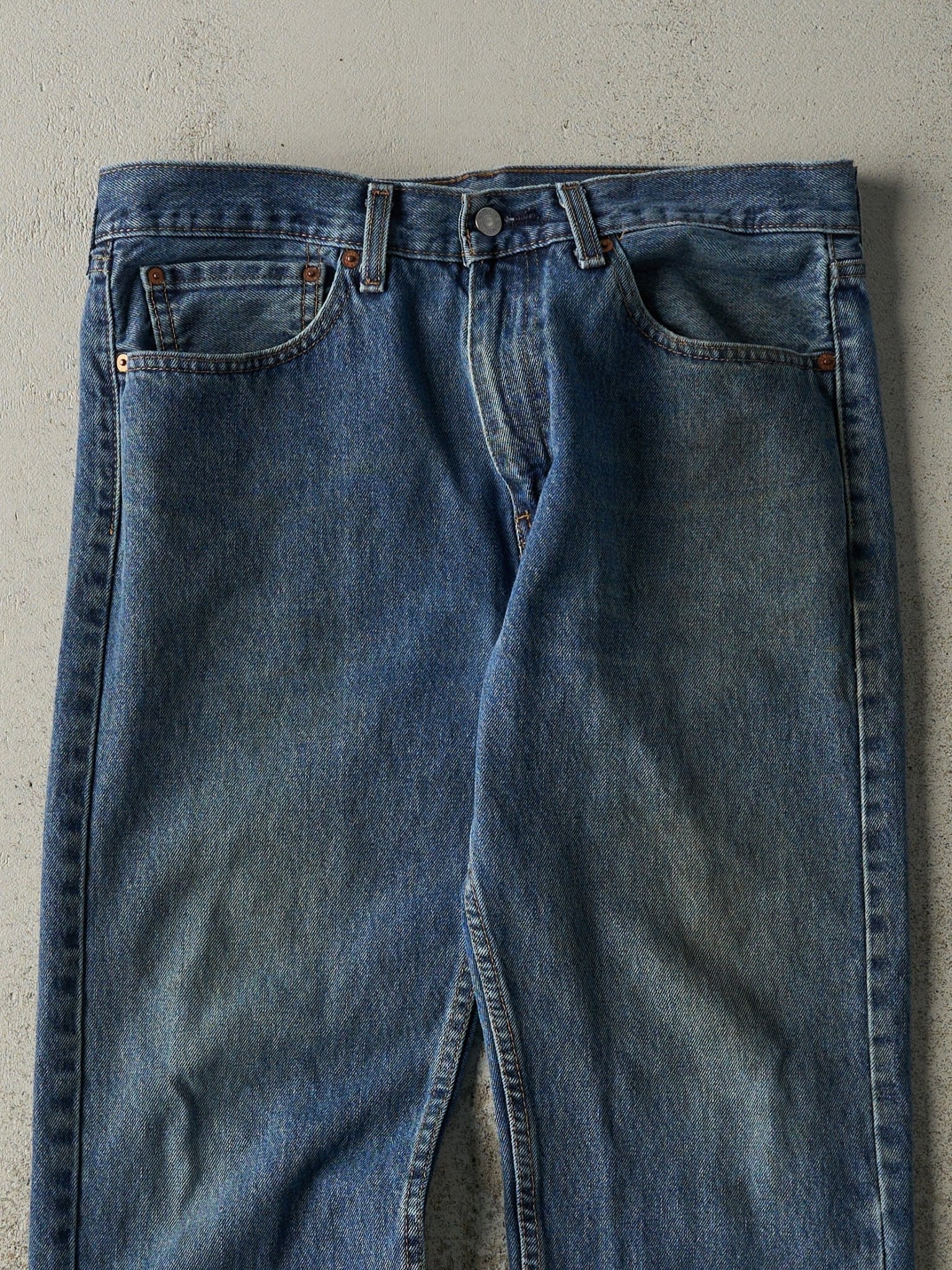 Vintage Y2K Dark Wash Levi's 505 Jeans (34x31.5) - Image 4