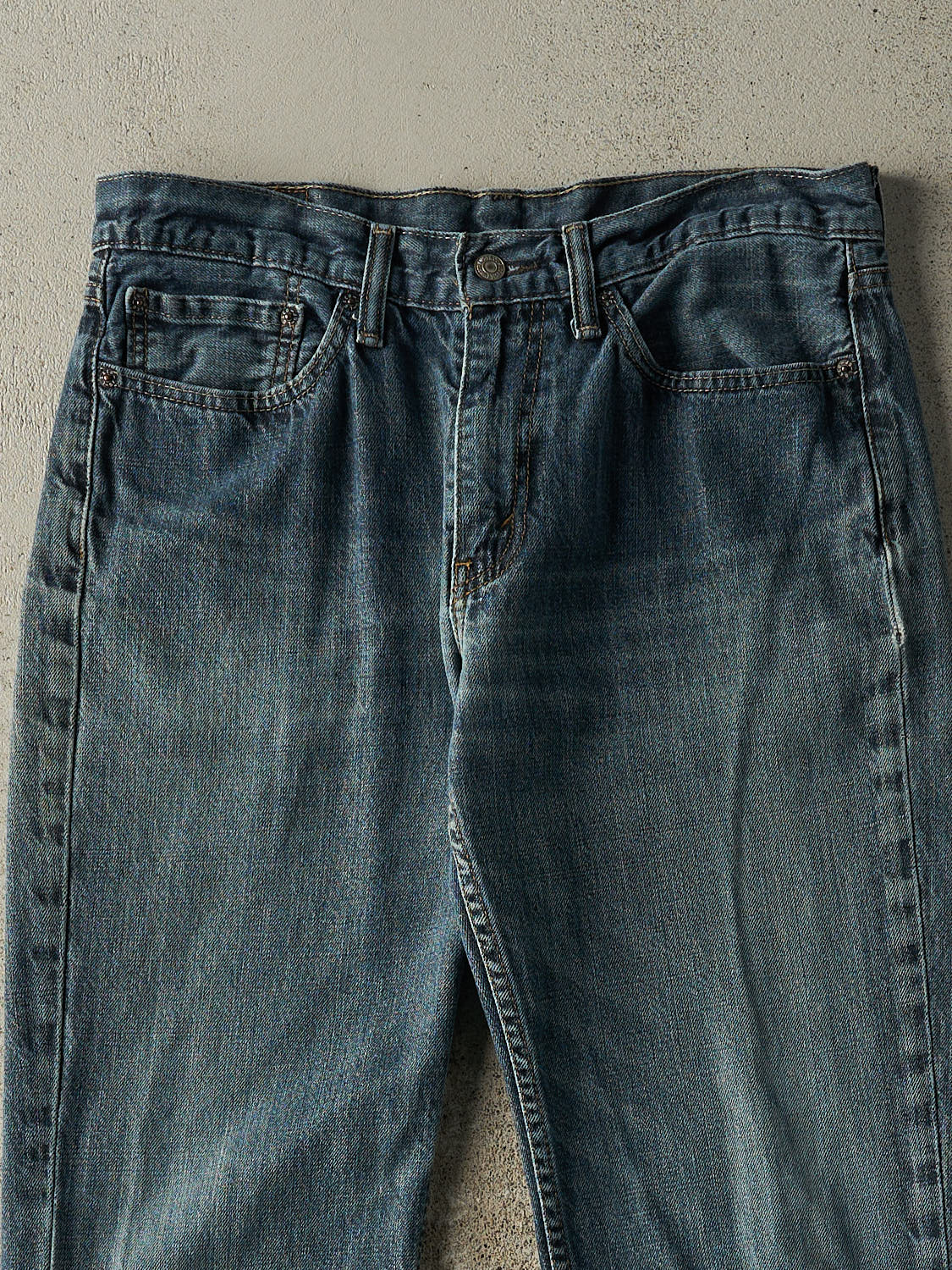 Vintage Y2K Dark Wash Levi's 514 Jeans (33x32) - Image 4