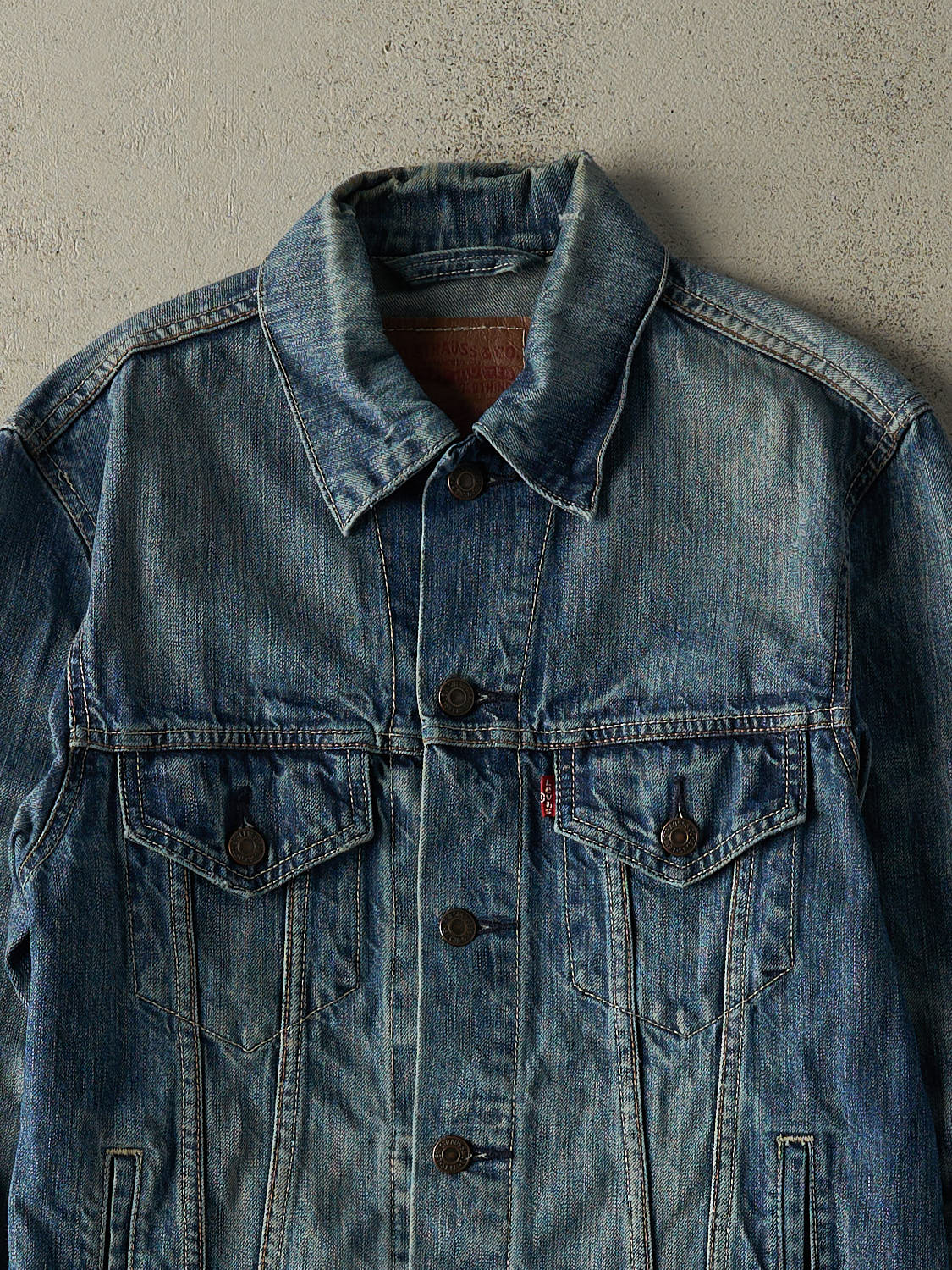 Vintage Y2K Dark Wash Levi's Denim Jacket (XS/S) - Image 2