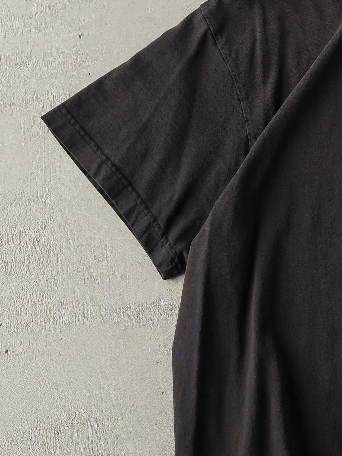 Vintage Y2K Faded Black Blank Tee (M) - Image 3