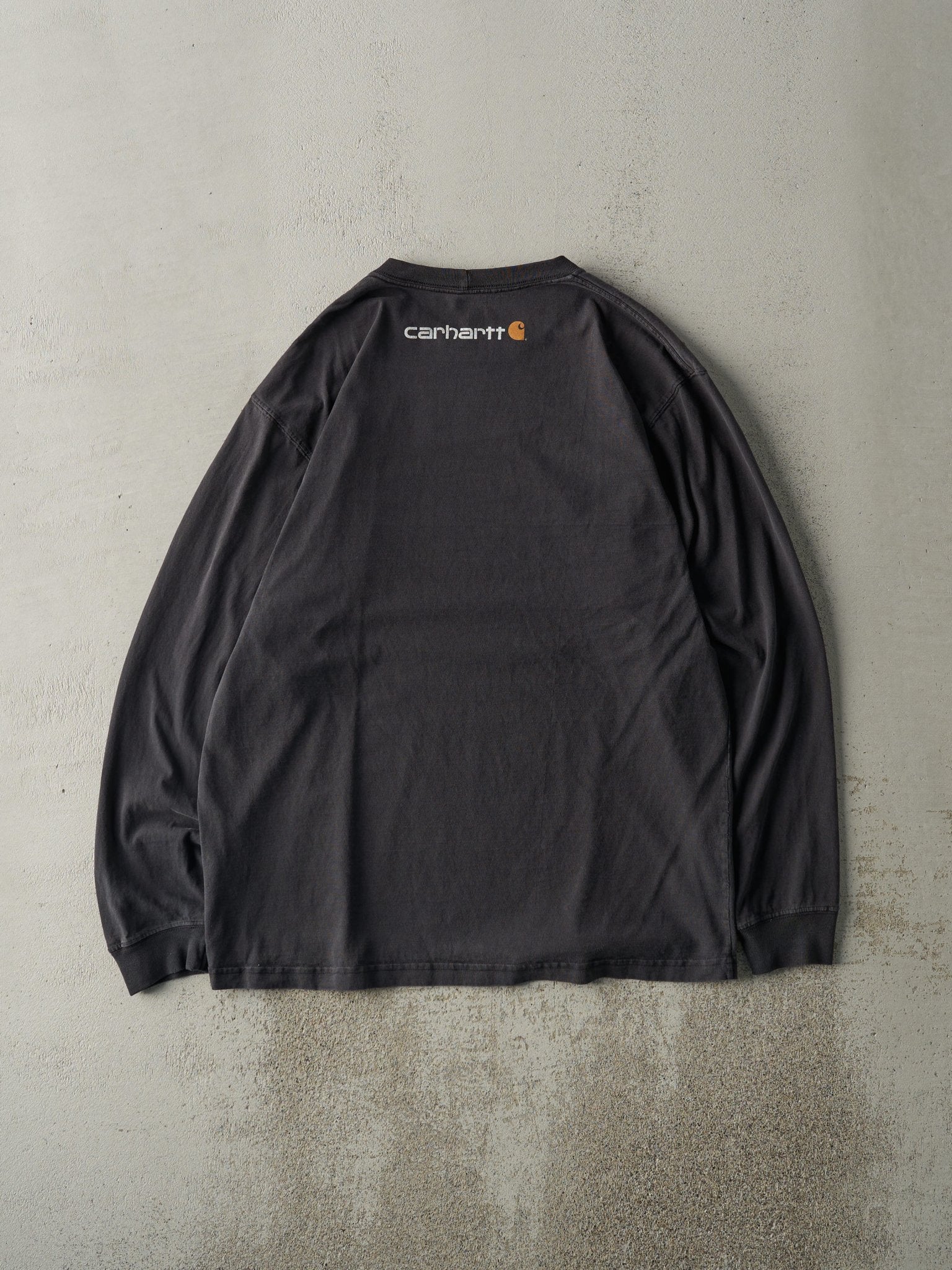 Vintage Y2K Faded Black Carhartt Long Sleeve (L/XL) - Image 2