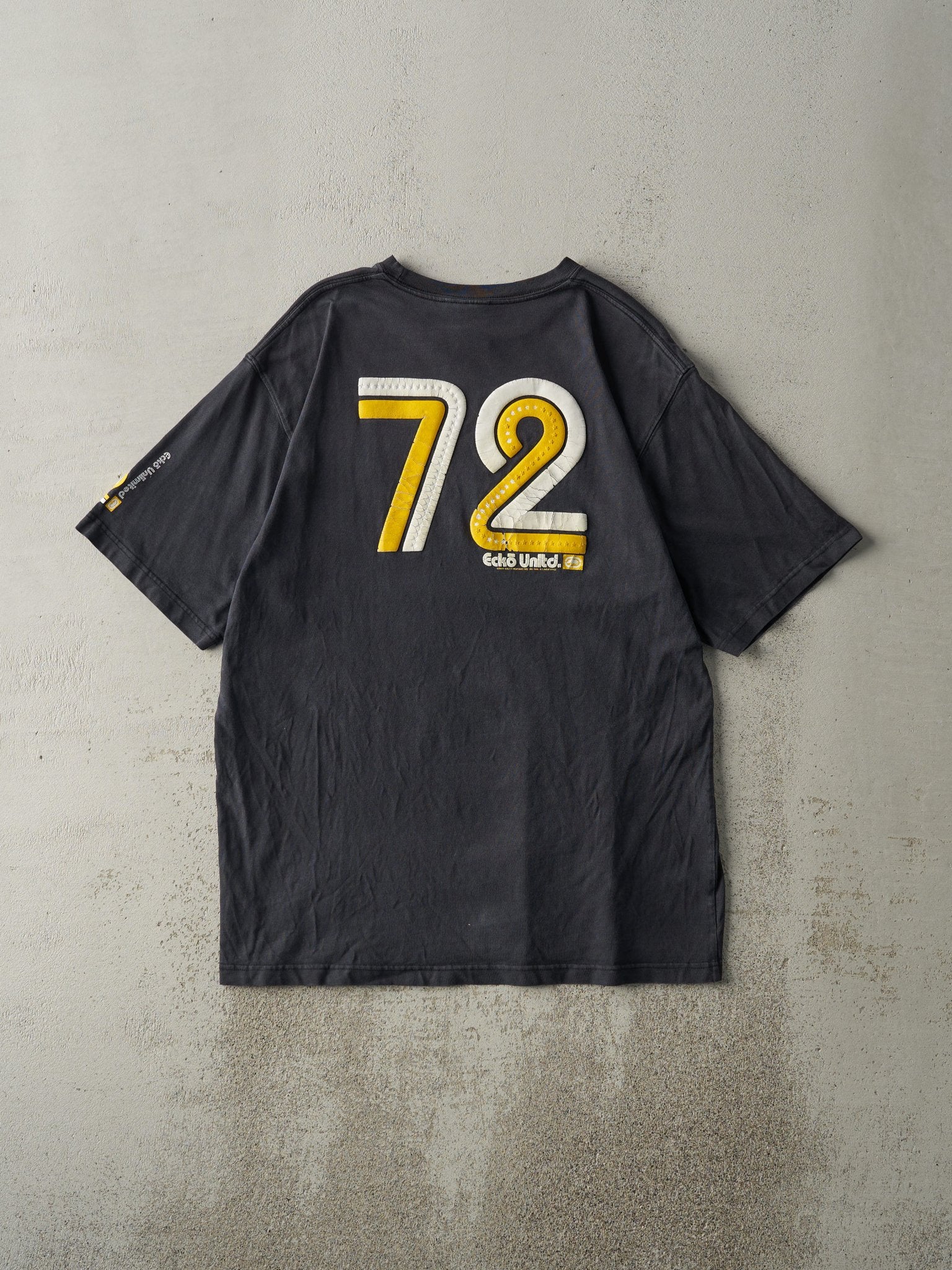 Vintage Y2K Faded Black Ecko Logo Tee (M/L) - Image 3