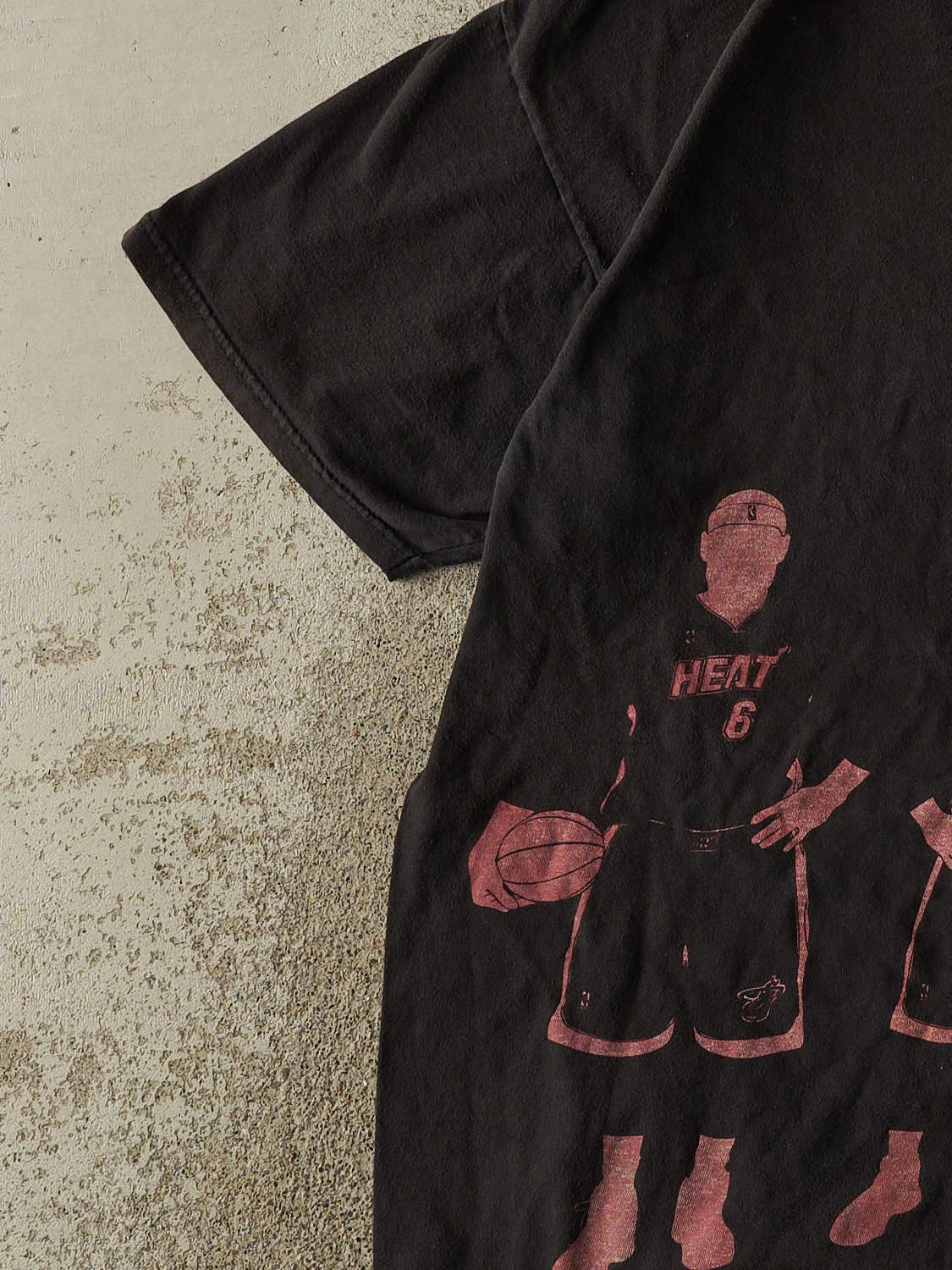 Vintage Y2K Faded Black Miami Heat Big 3 Tee (L/XL) - Image 3