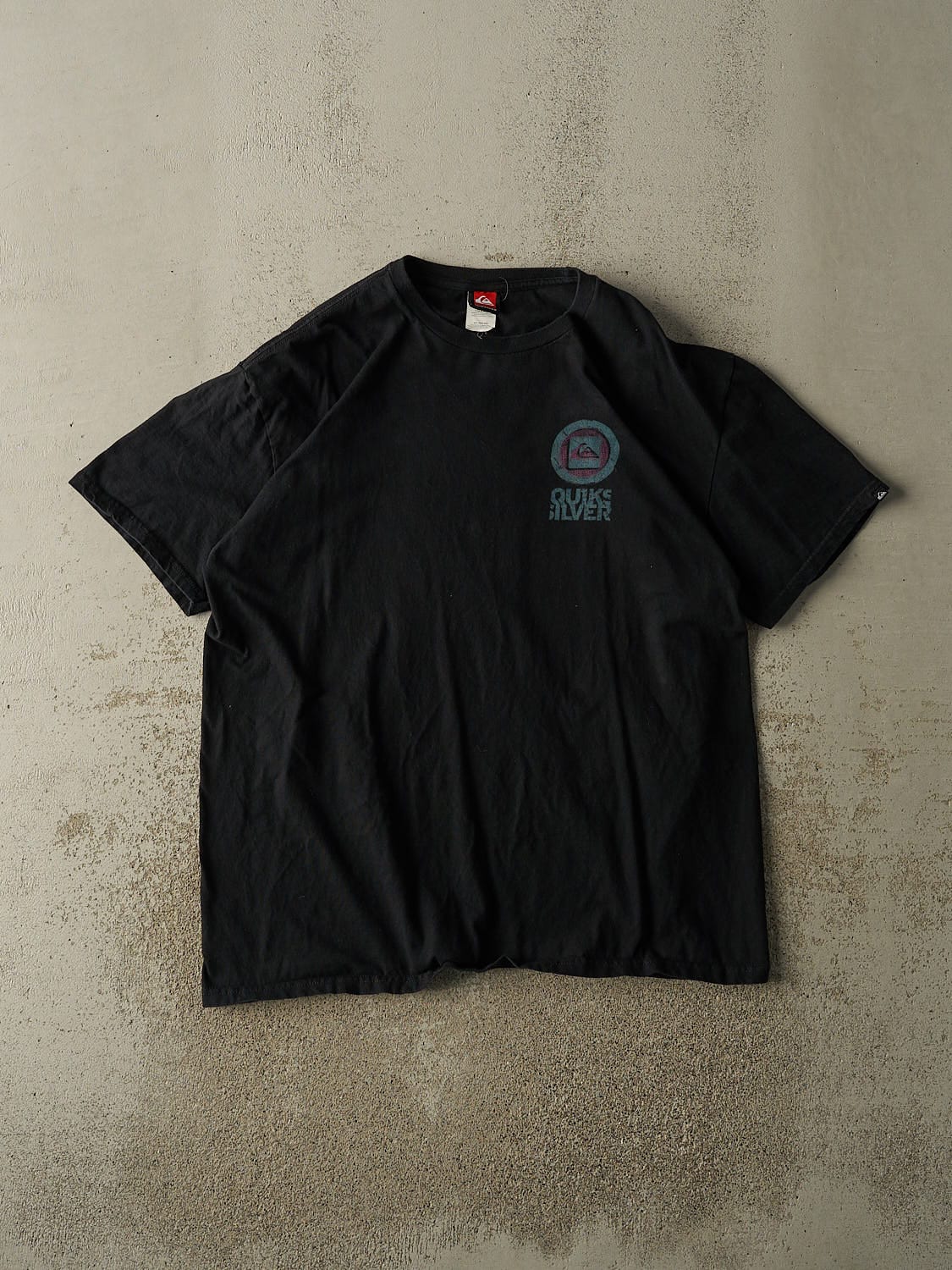 Vintage Y2K Faded Black Quiksilver Tee (XL)