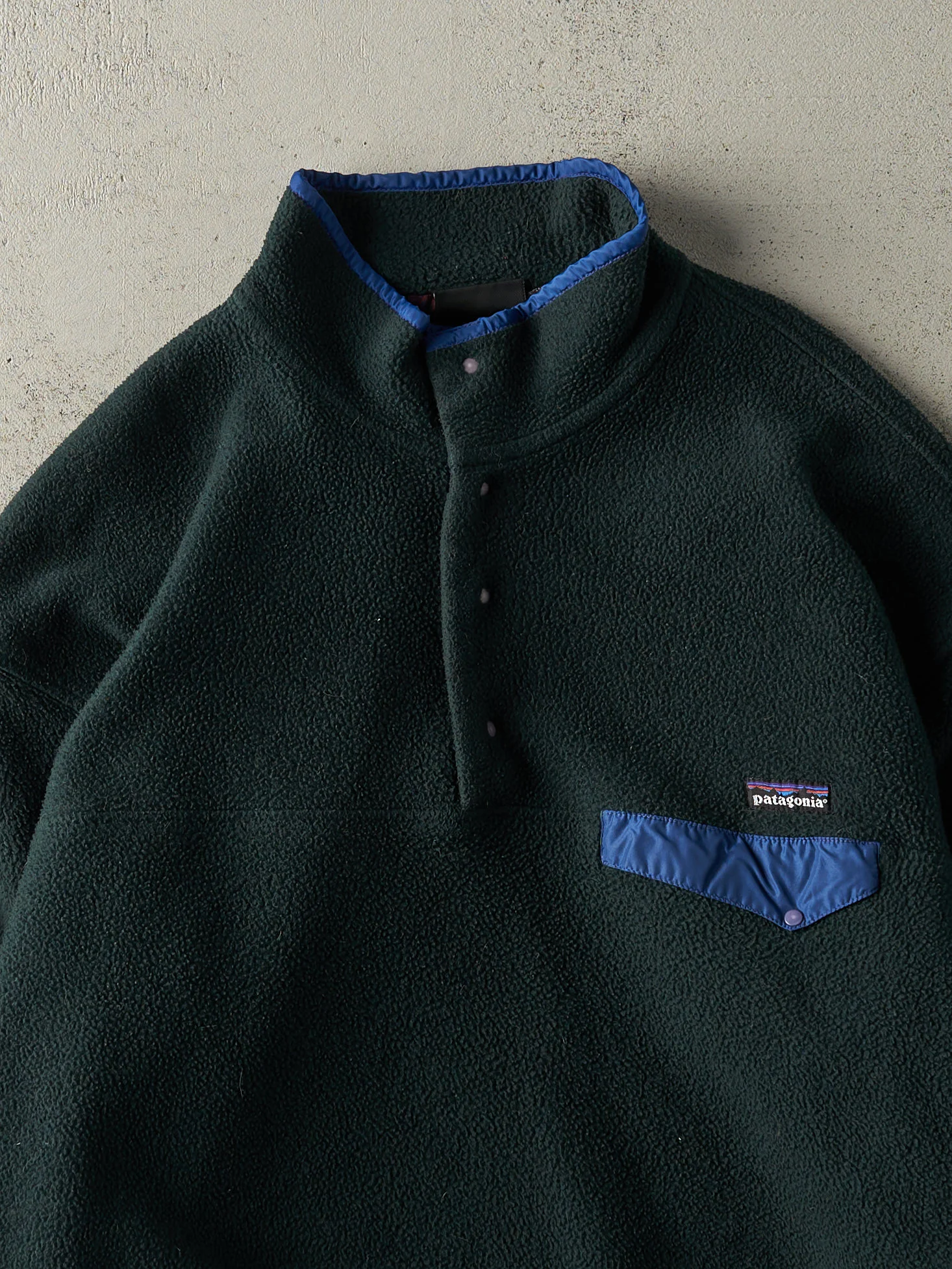 Vintage Y2K Forest Green Patagonia Quarter Button Fleece (L) - Image 3