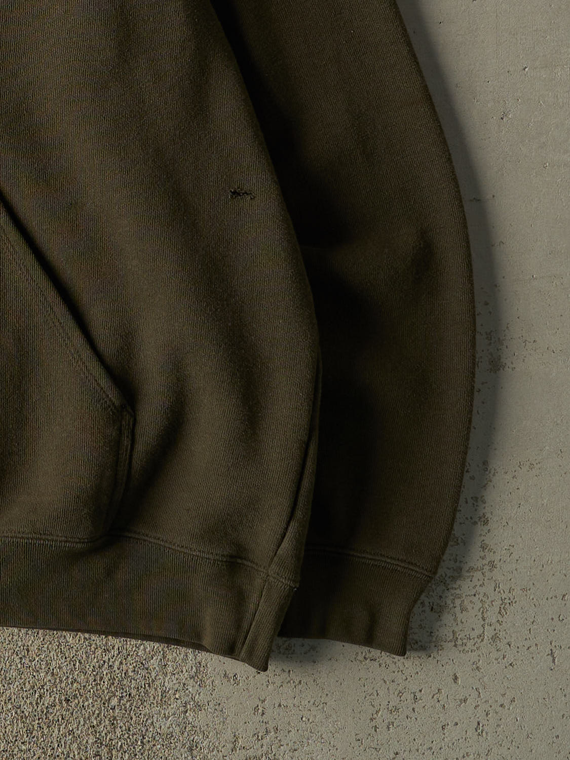 Vintage Y2K Green Carhartt Hoodie (XL) - Image 4