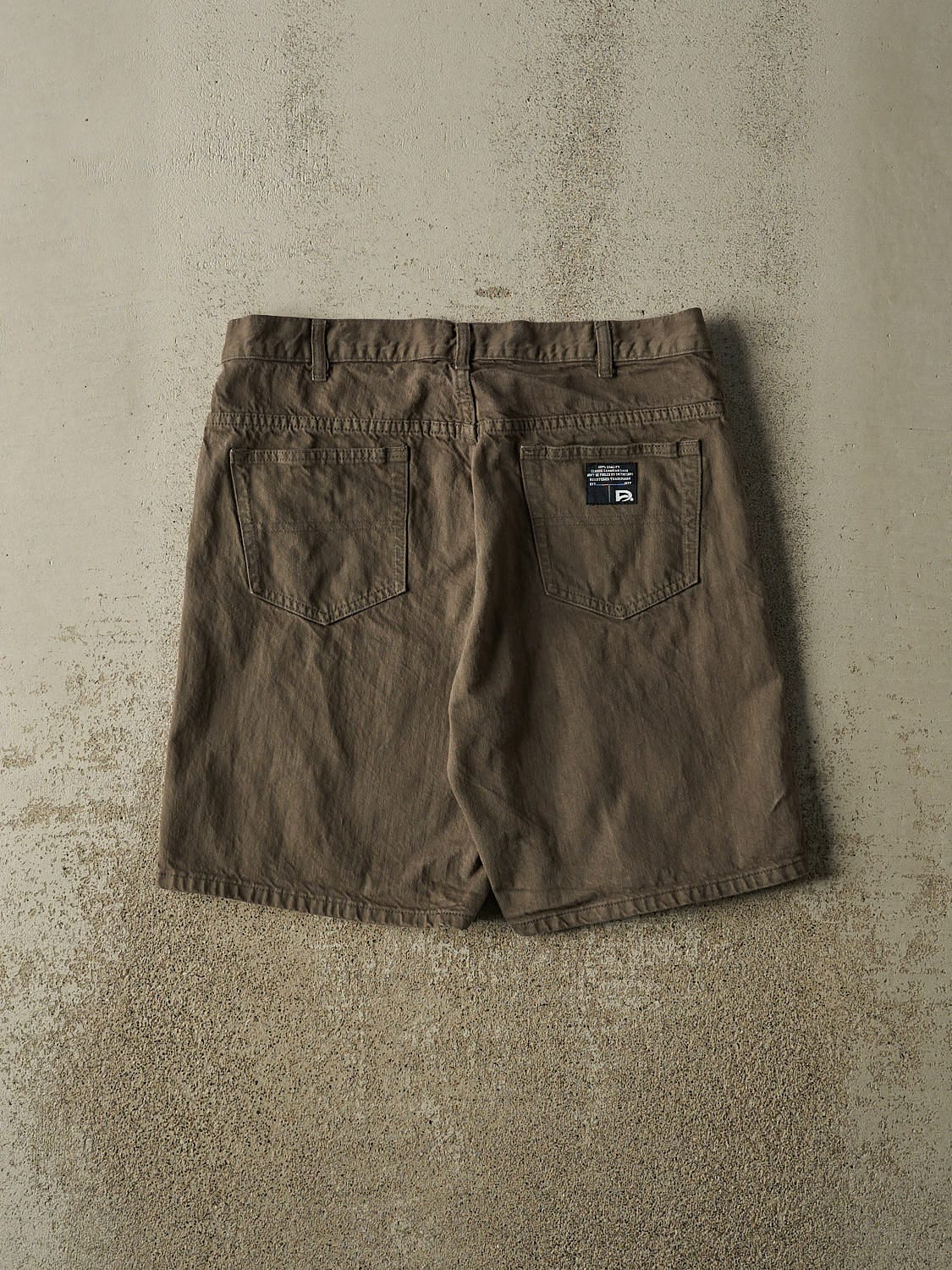 Vintage Y2K Green Denver Hayes Shorts (35x8) - Image 3