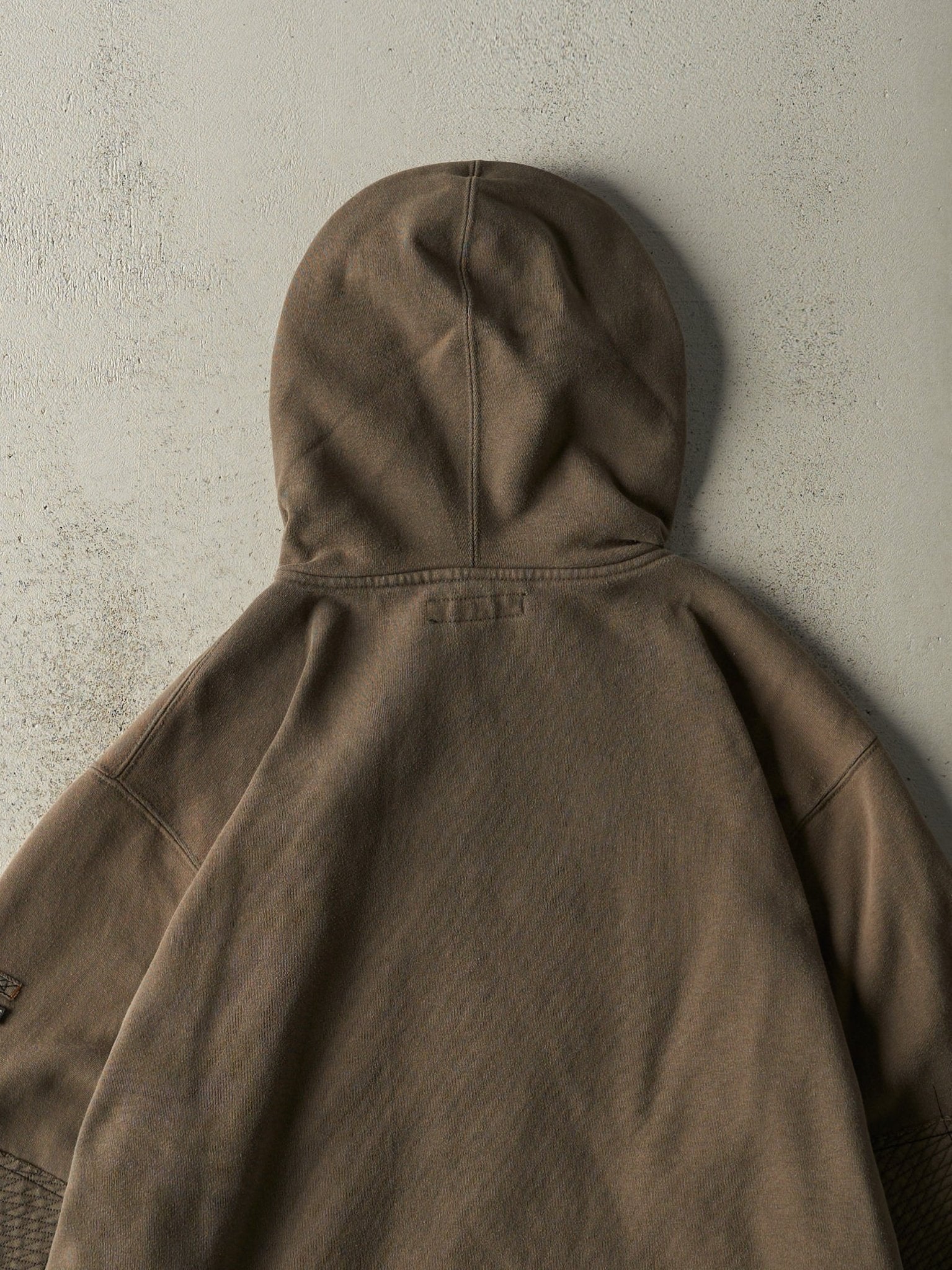 Vintage Y2K Green Embroidered Quiksilver Zip Up Hoodie (L) - Image 5