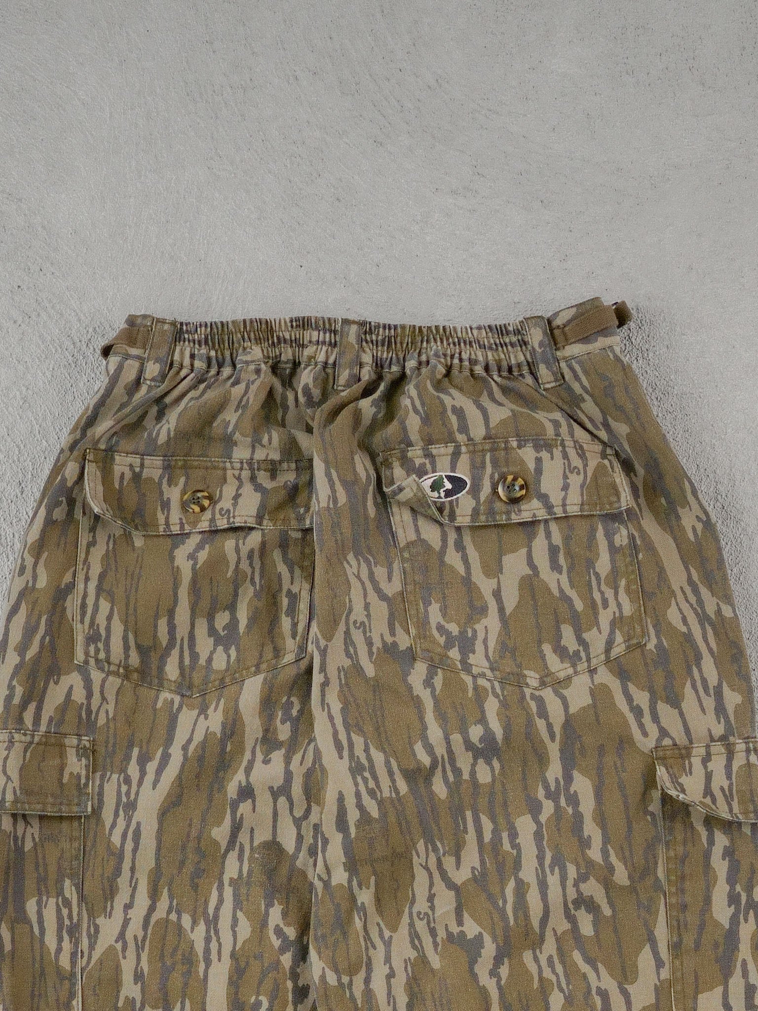 Vintage Y2k Green Mossy Oak Realltree Camo Cargo Pants (32x32) - Image 4