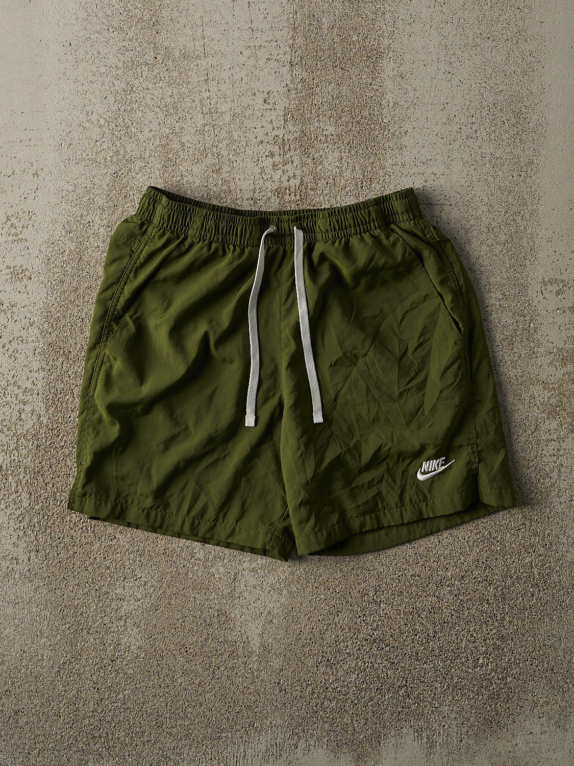 Vintage Y2K Green Nike Track Shorts (27x6.5)