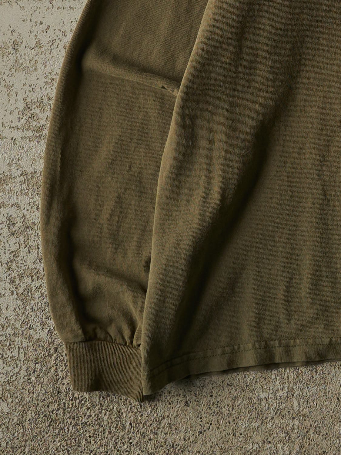 Vintage Y2K Green Yellowstone National Park Long Sleeve (M/L) - Image 4
