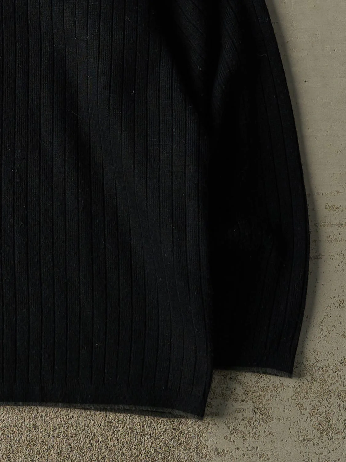 Vintage Y2K Grey & Black Point Zero Knit (L/XL) - Image 4