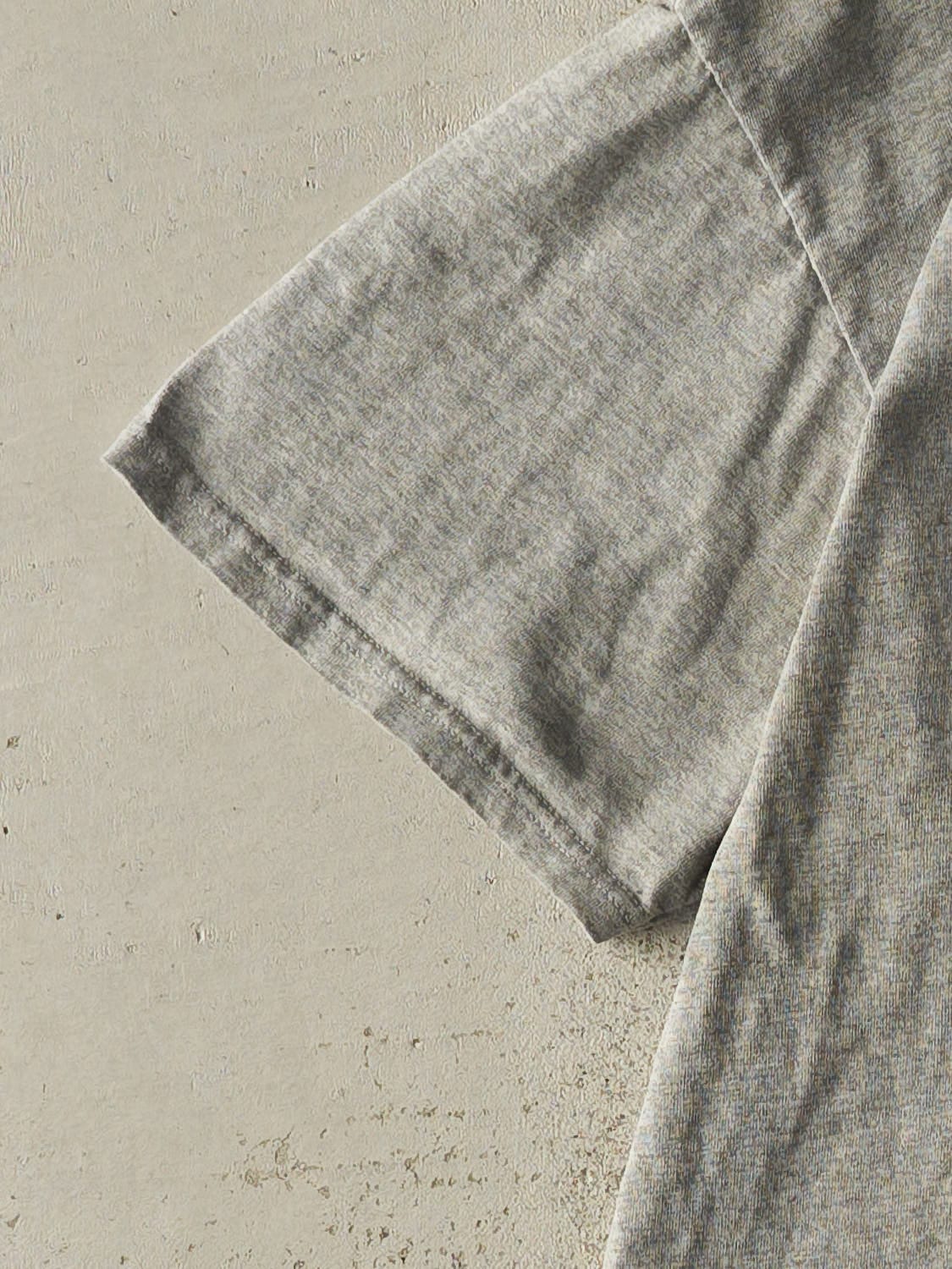 Vintage Y2K Grey Blank Nike Tee (M/L) - Image 3
