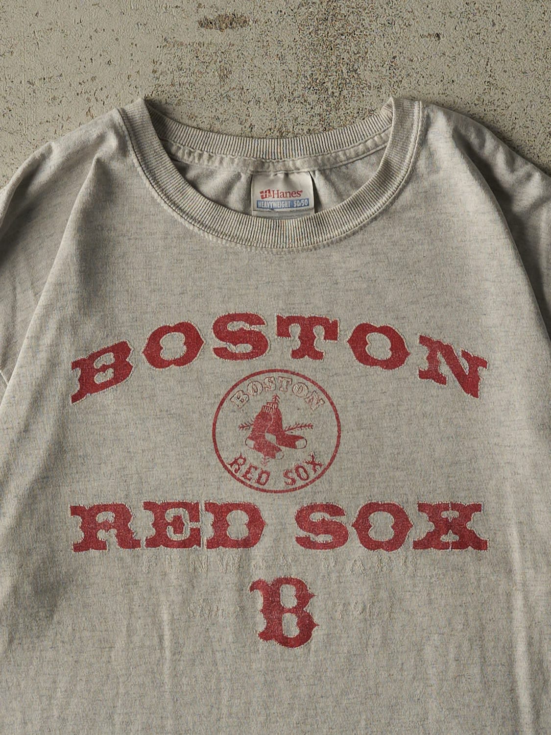 Vintage Y2K Grey Boston Red Sox Tee (M) - Image 2