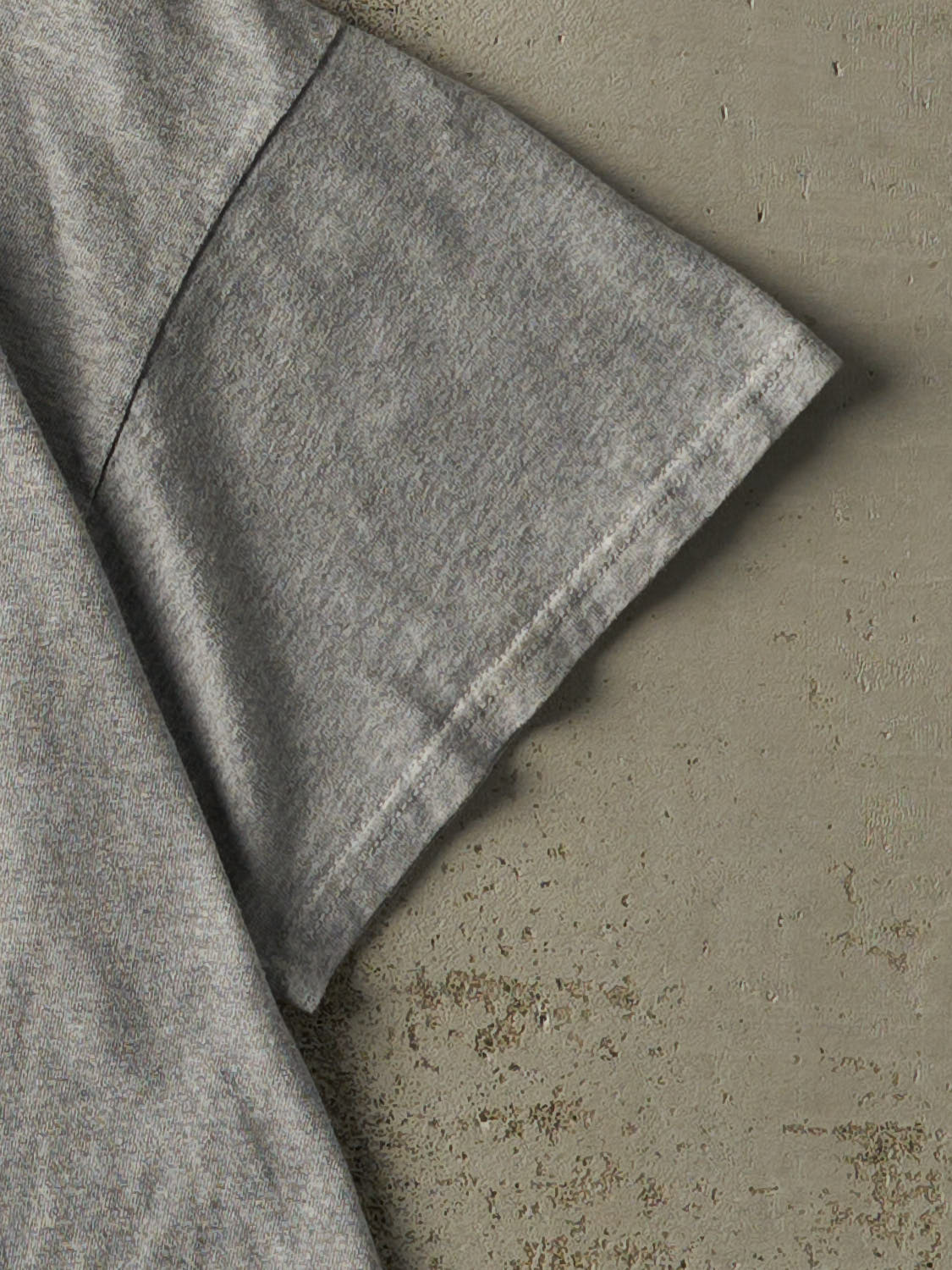 Vintage Y2K Grey Bum Equipment Tee (M/L) - Image 3