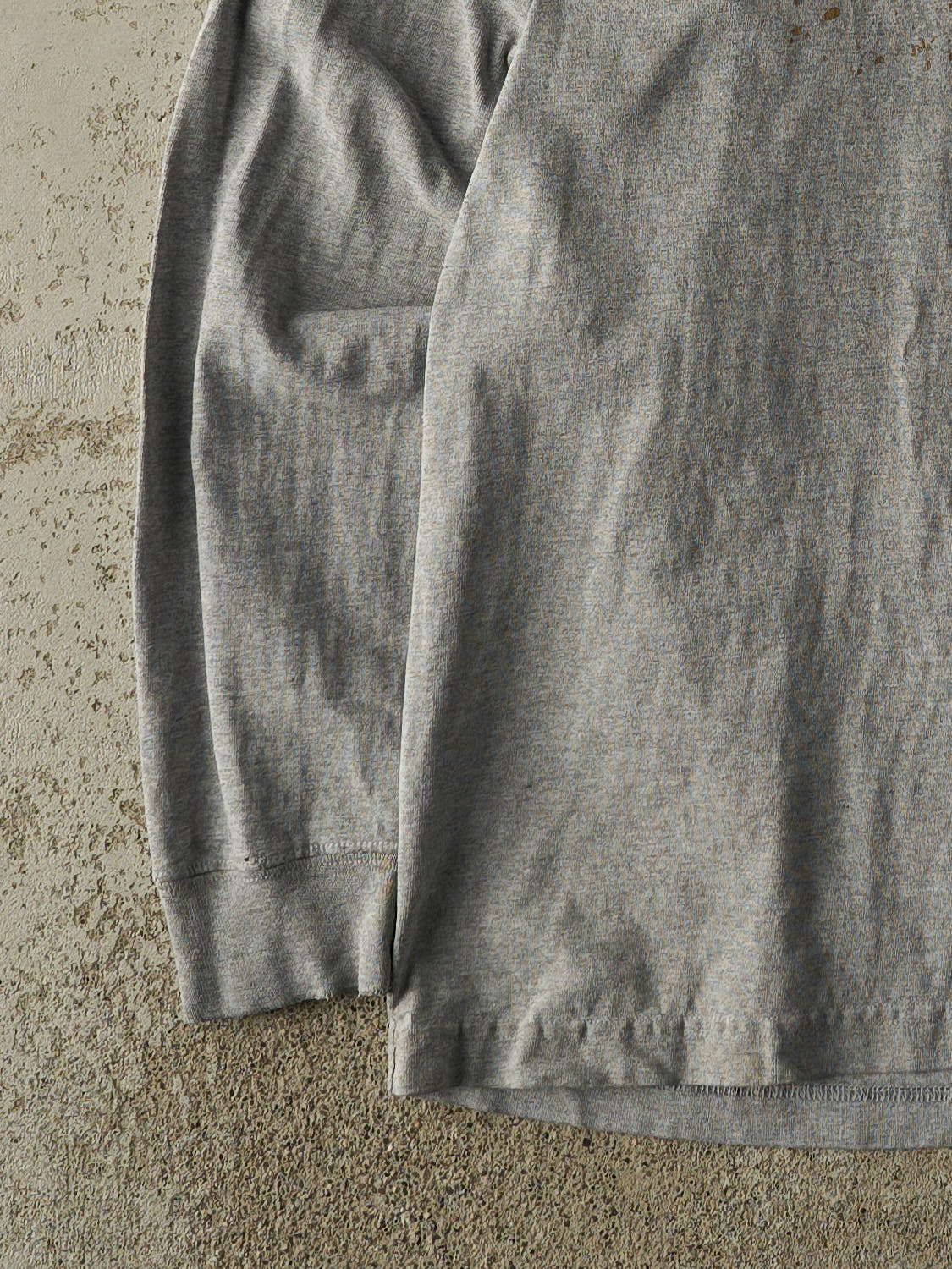 Vintage Y2K Grey Carhartt Graphic Long Sleeve (M/L) - Image 3