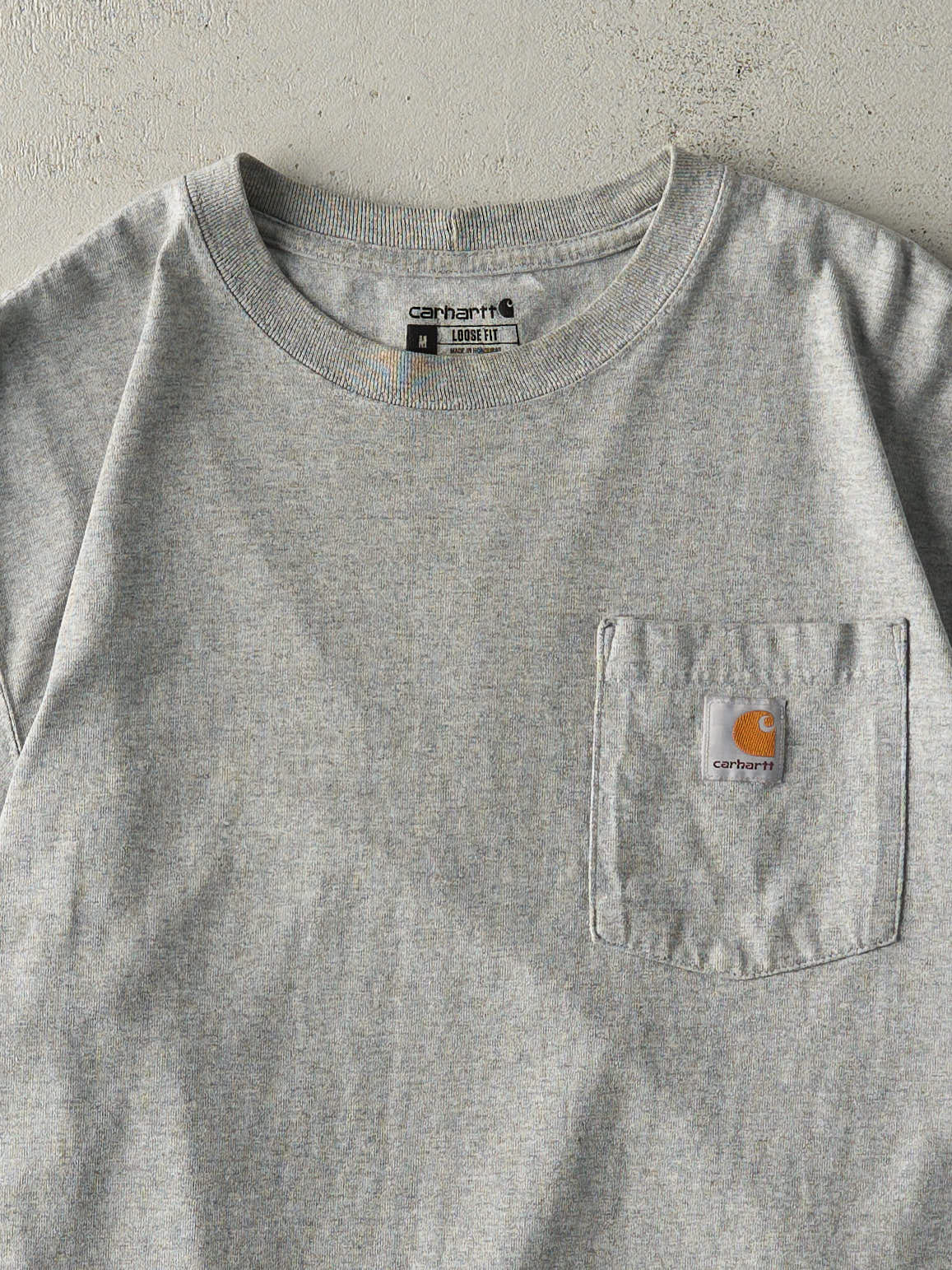 Vintage Y2K Grey Carhartt Pocket Tee (M) - Image 2
