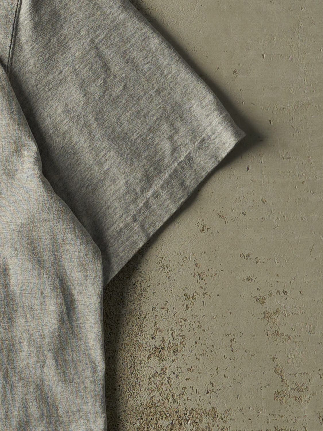 Vintage Y2K Grey Carhartt Pocket Tee (M/L) - Image 4