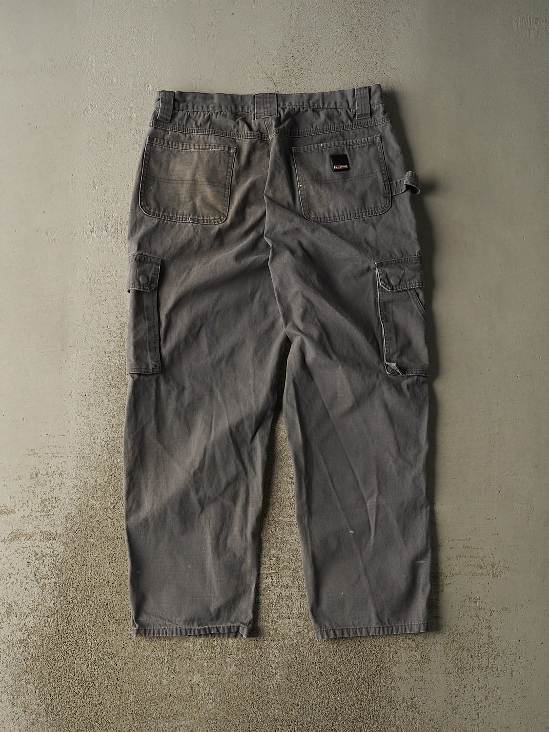 Vintage Y2K Grey Craftsman Cargo Utility Work Pants (34x30) - Image 2