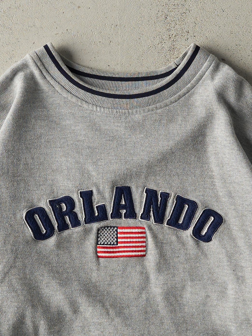 Vintage Y2K Grey Embroidered Orlando Crewneck (M/L) - Image 2
