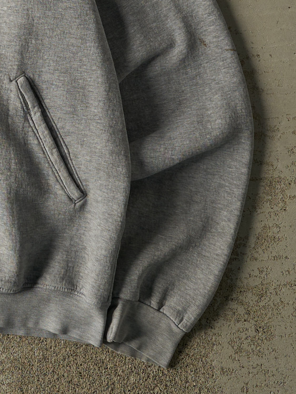 Vintage Y2K Grey Las Vegas Zip Up Sweater (S) - Image 4