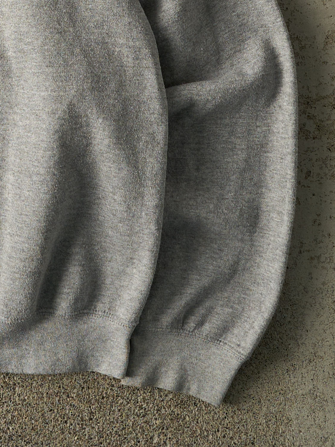 Vintage Y2K Grey New York Statue of Liberty Crewneck (L) - Image 3