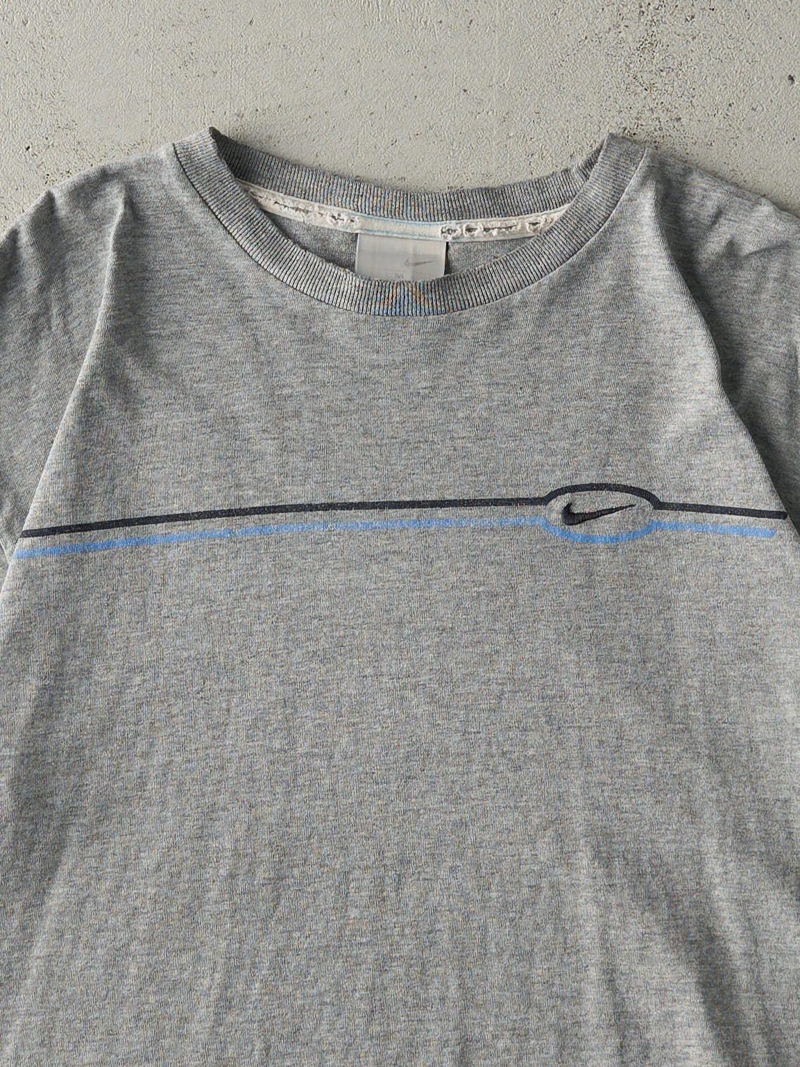 Vintage Y2K Grey Nike Embroidered Swoosh Tee (S/M) - Image 2