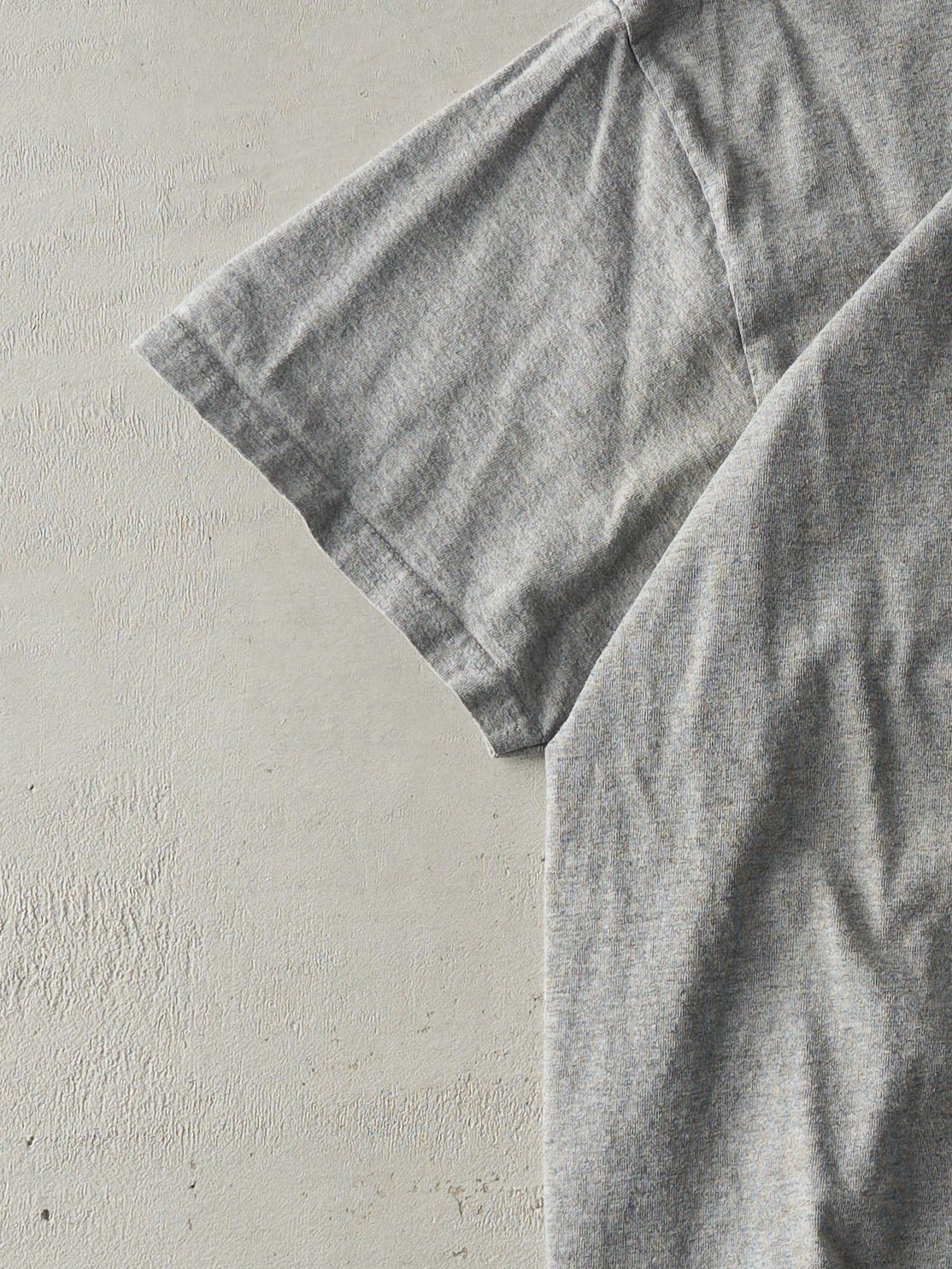 Vintage Y2K Grey Nike Logo Tee (M) - Image 3