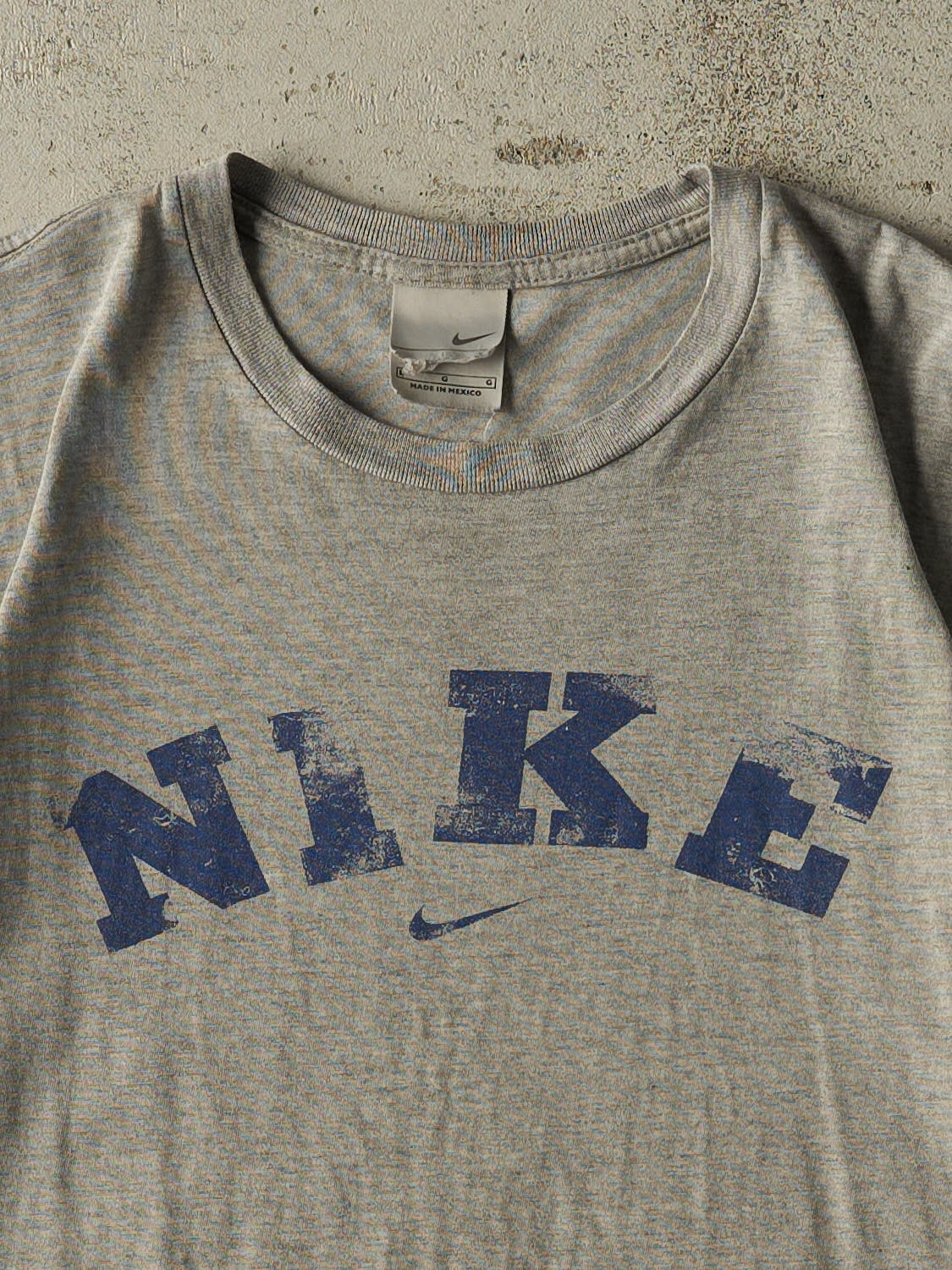 Vintage Y2K Grey Nike Logo Tee (L) - Image 2