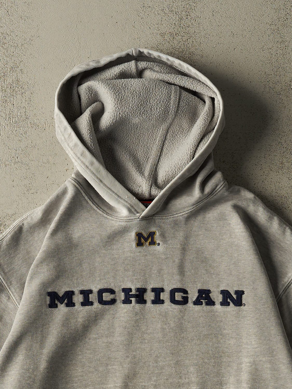 Vintage Y2K Grey Nike University of Michigan Hoodie (XL/XXL) - Image 3