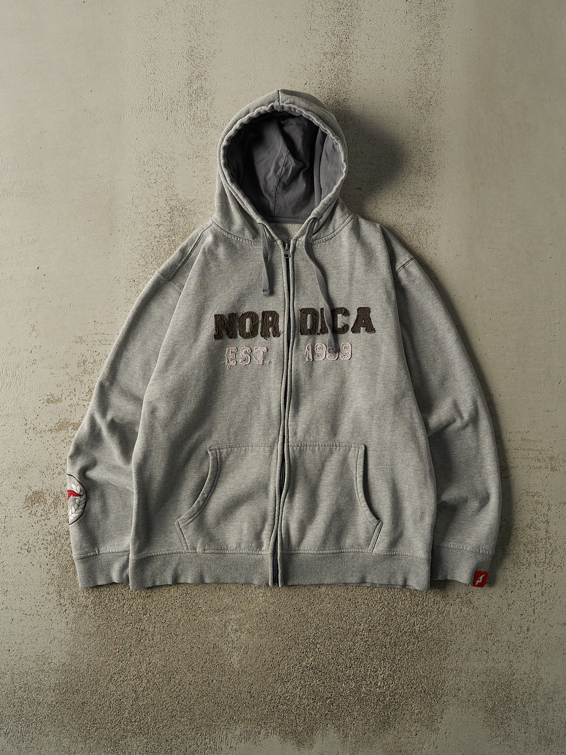 Vintage Y2K Grey Nordica Zip Up Hoodie (L/XL)