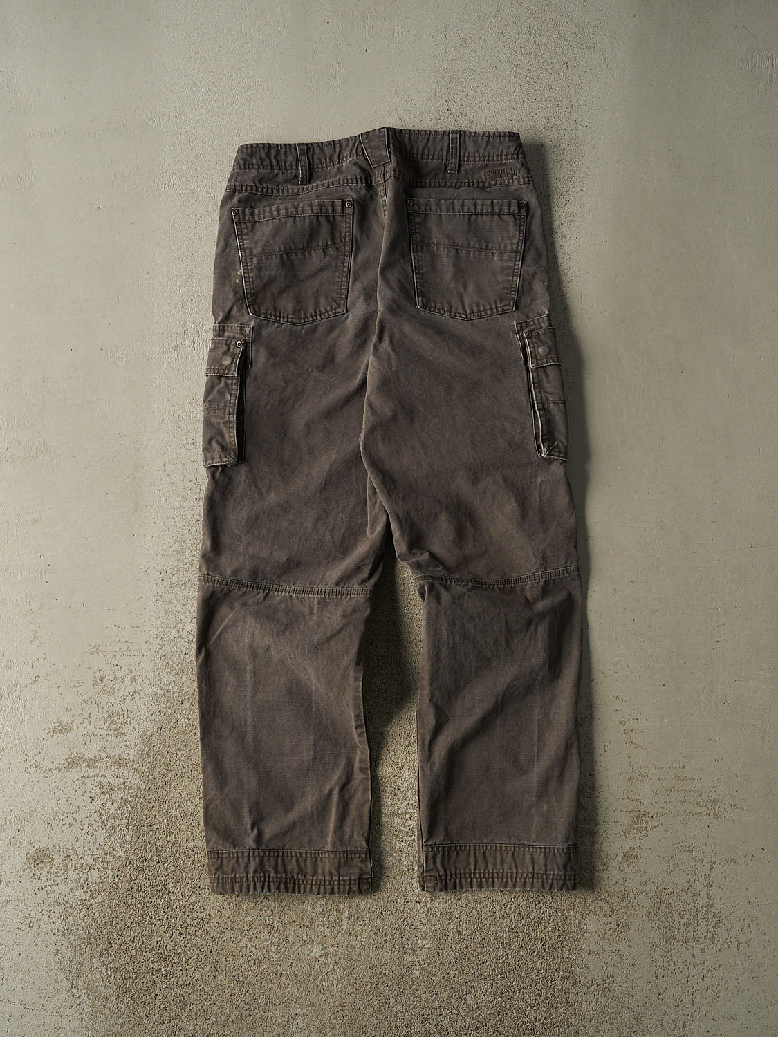 Vintage Y2K Grey Red Head Ripstop Cargo Pants (34x31.5) - Image 2