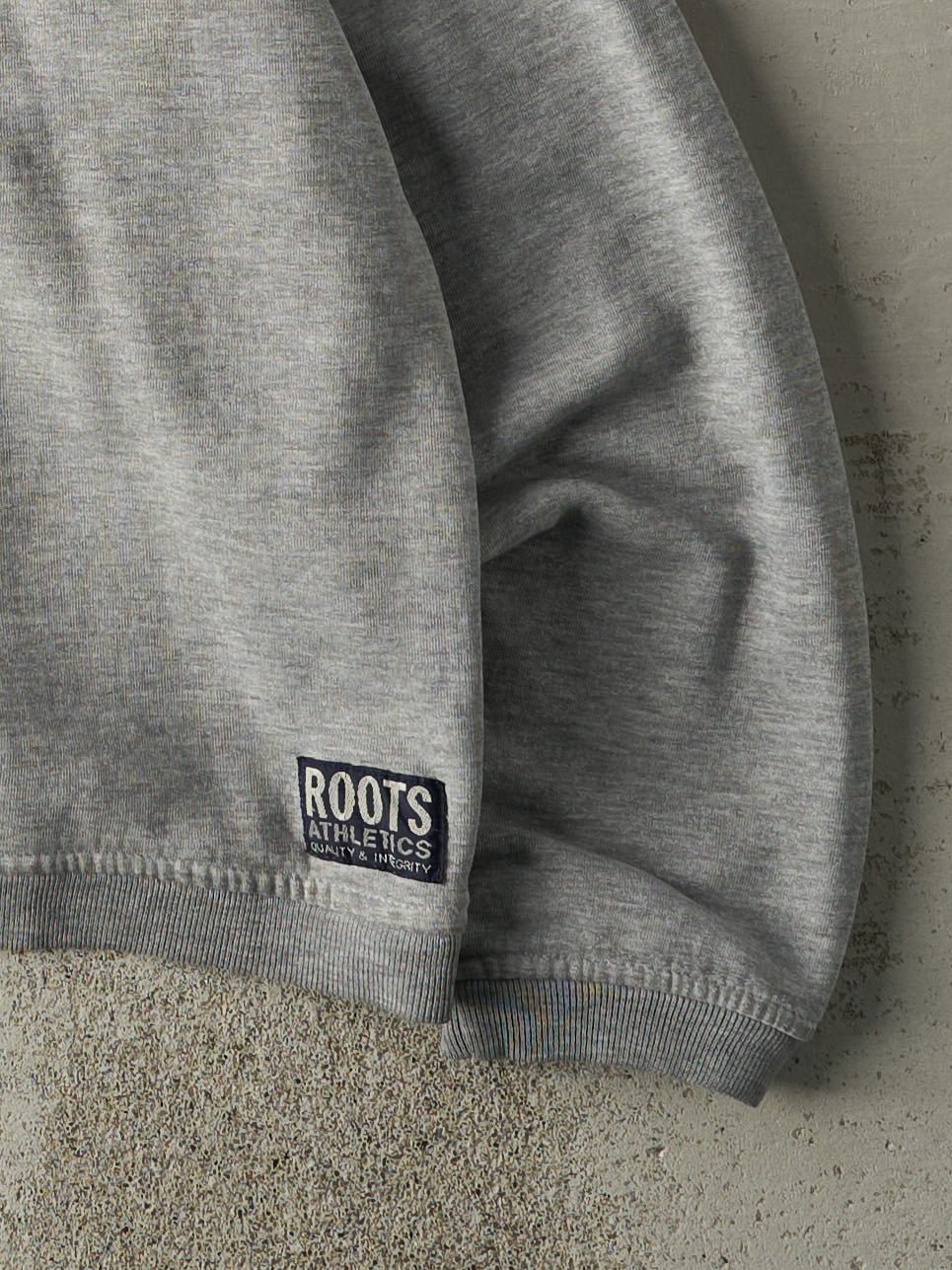 Vintage Y2K Grey Roots Embroidered Quarter Zip Pullover (M/L) - Image 3