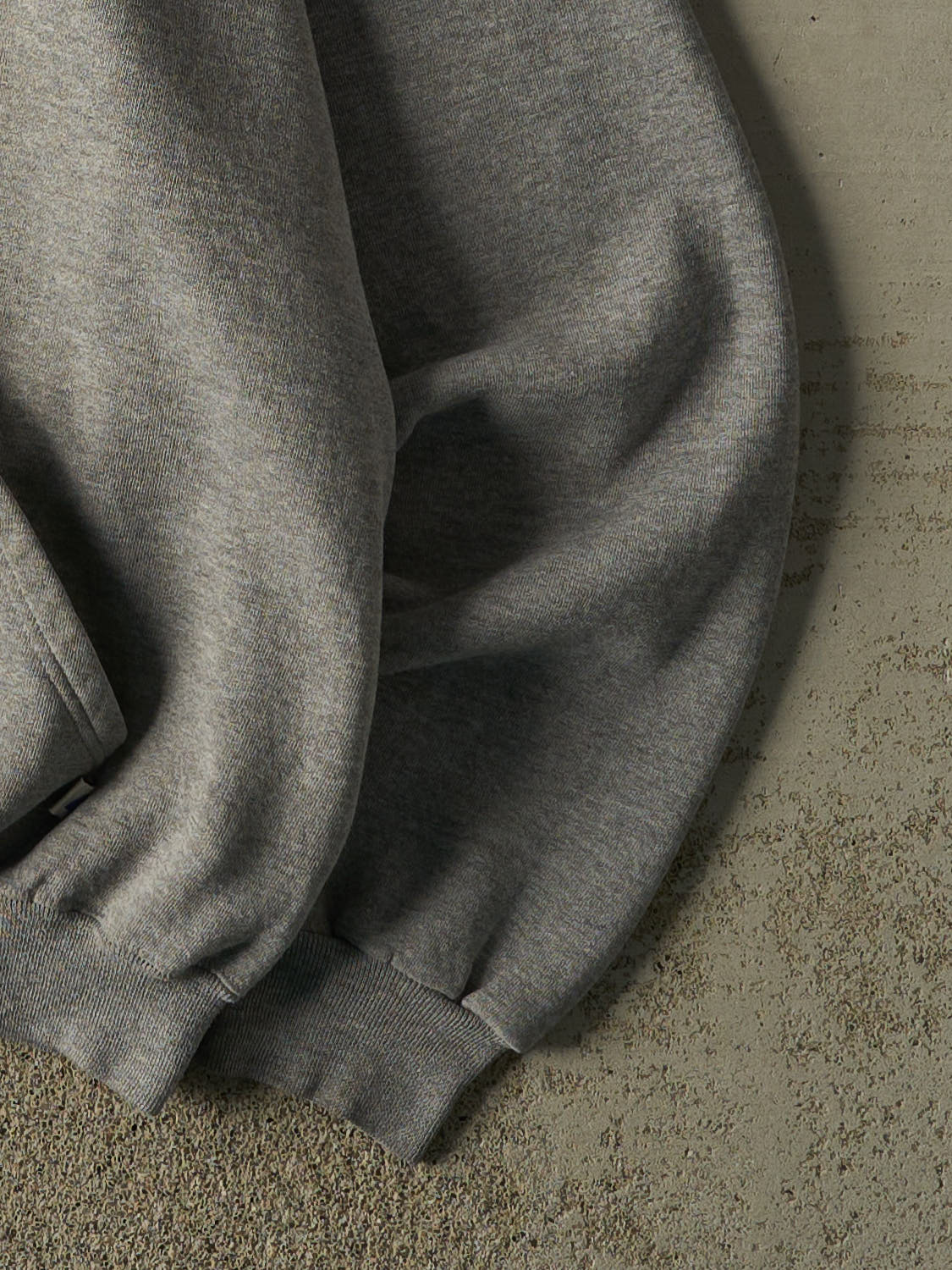 Vintage Y2K Grey Russell Athletic Blank Hoodie (XL) - Image 4