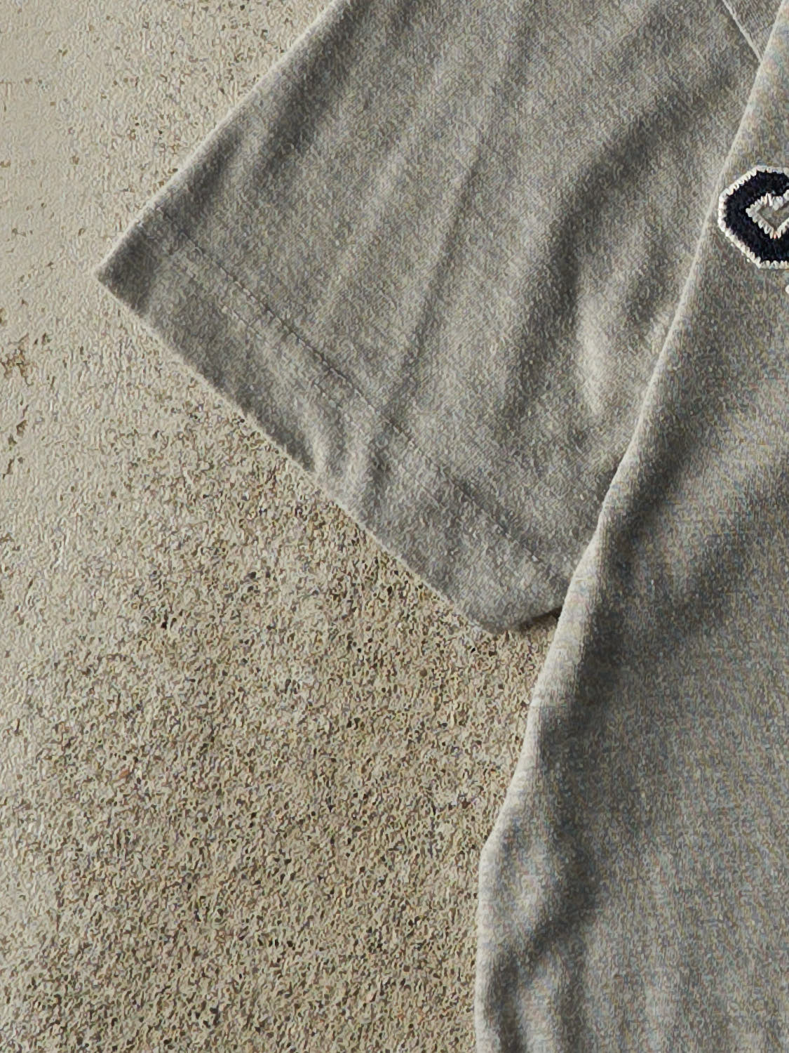 Vintage Y2K Grey San Diego Embroidered Tee (XS/S) - Image 3