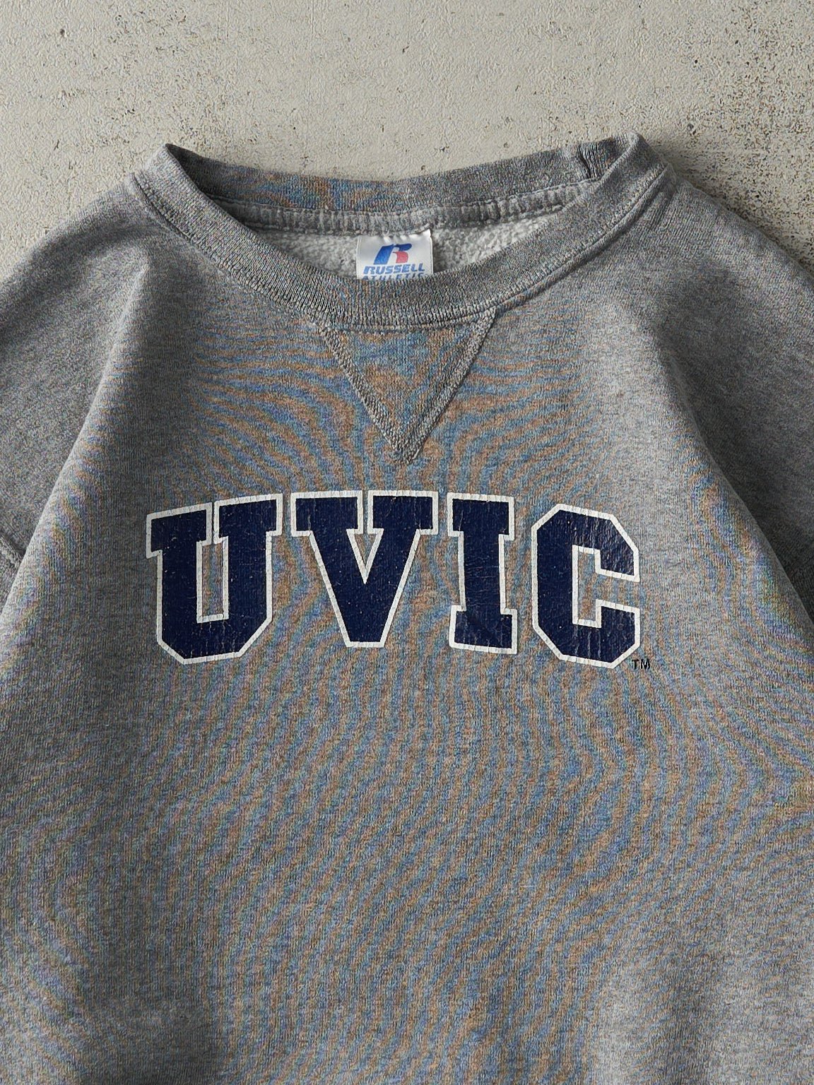 Vintage Y2K Grey UVIC Russell Athletic Crewneck (M) - Image 2